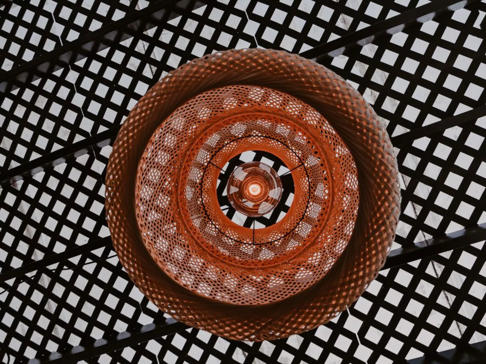 Ferienbungalow mit Grill, Garten und Terrasse-Buiten