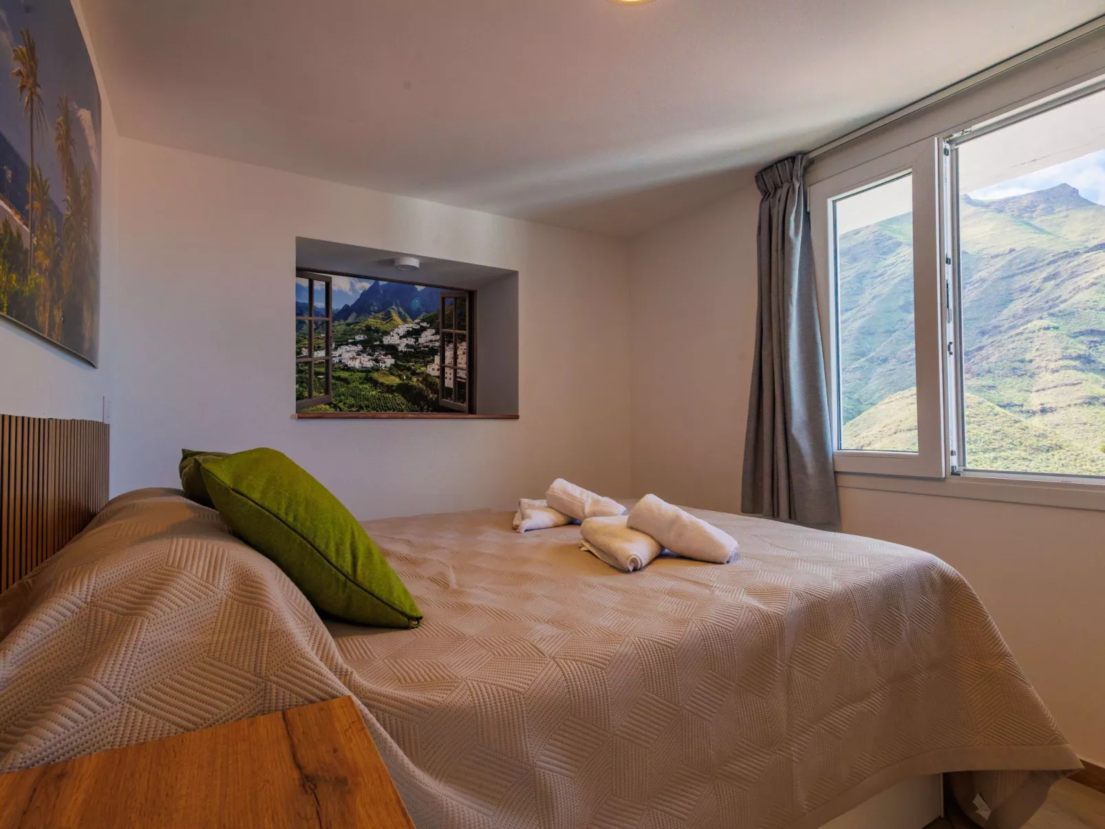 Casa del Puente-Binnen