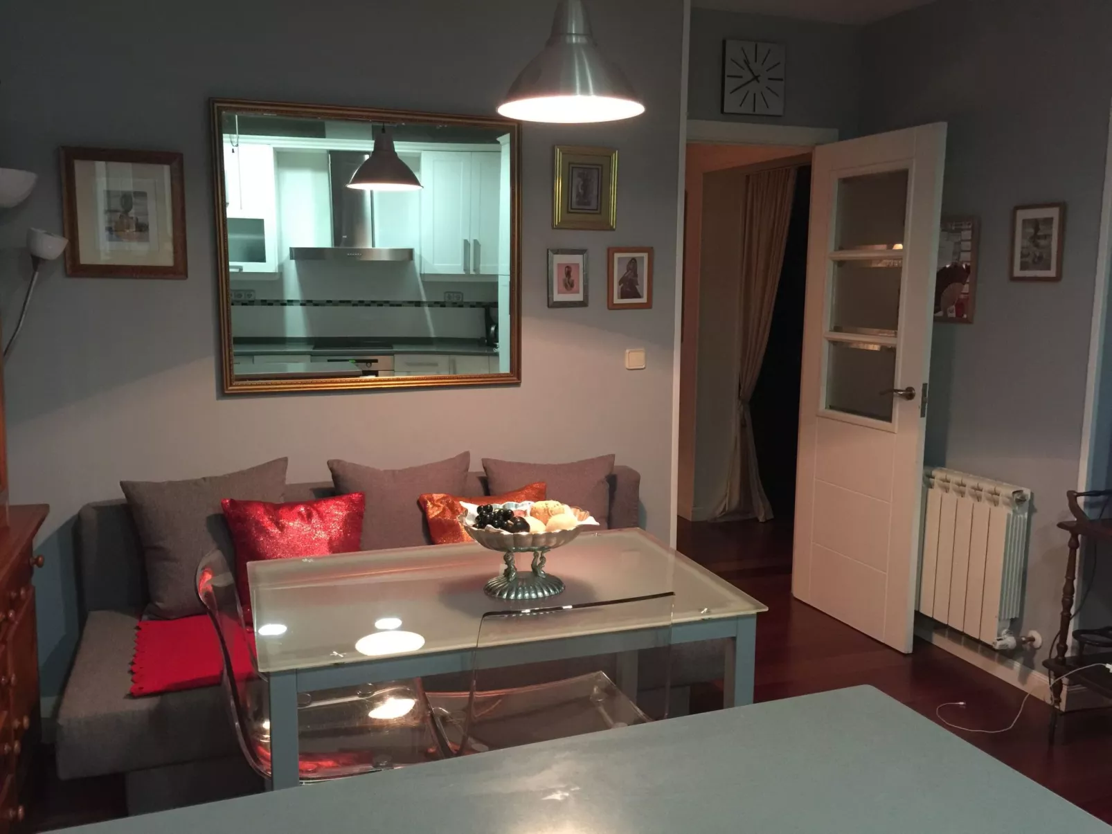 "Casa" mit Balkon-Binnen