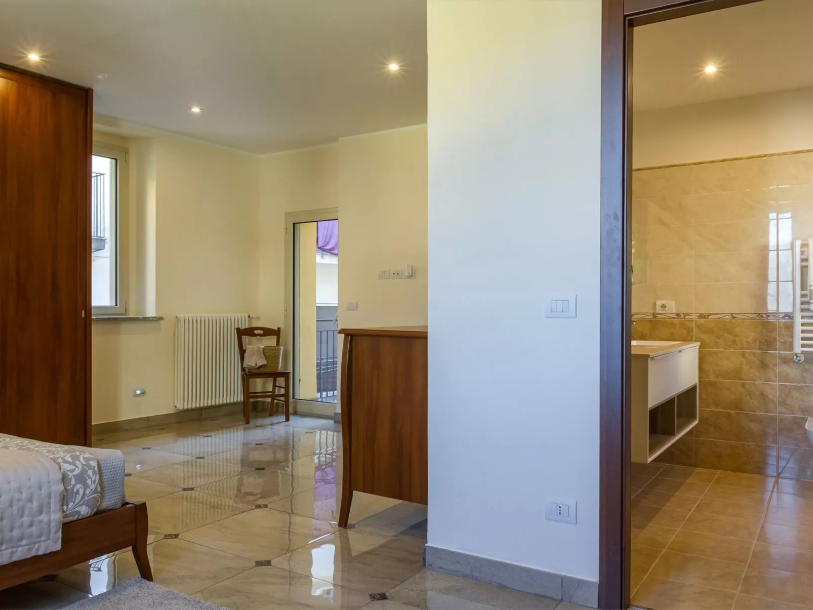 Das Haus des Großvaters in Taormina-Image-tags.info