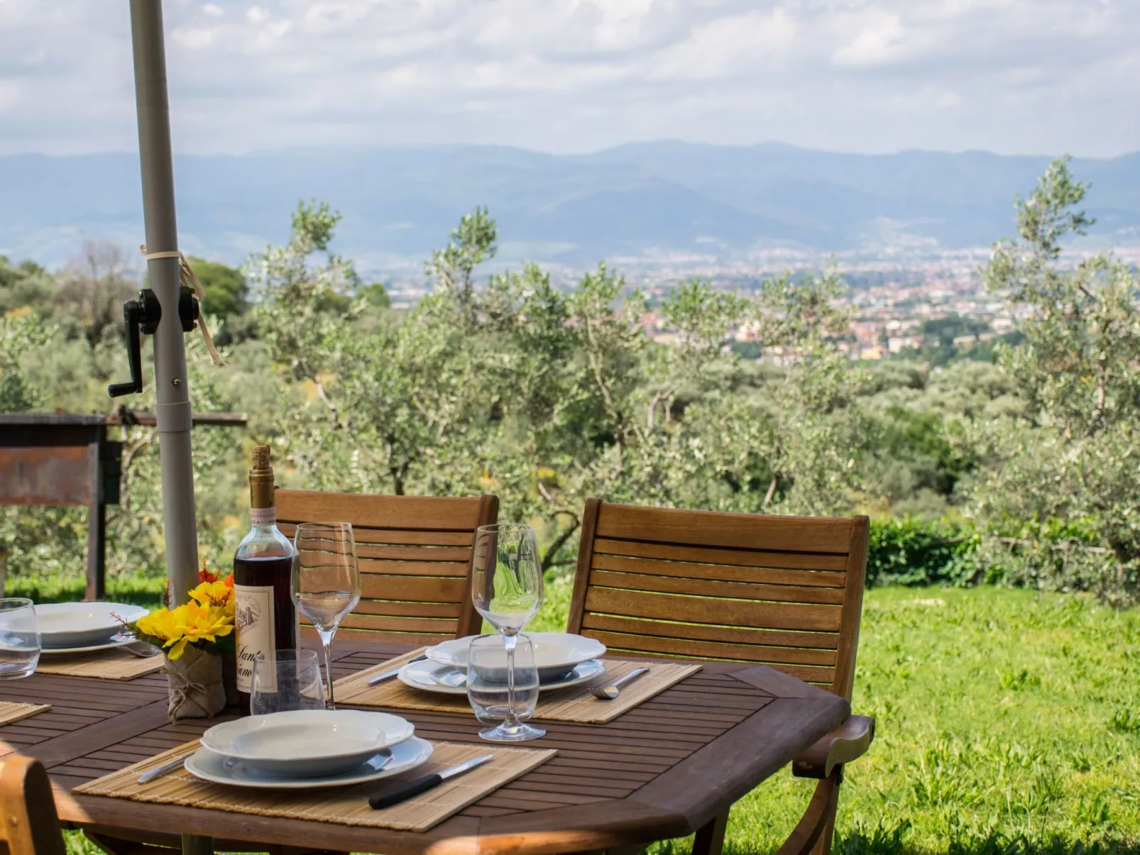 Ein Haus in der Olivenhaine - casa buriano GIULIA-Buiten