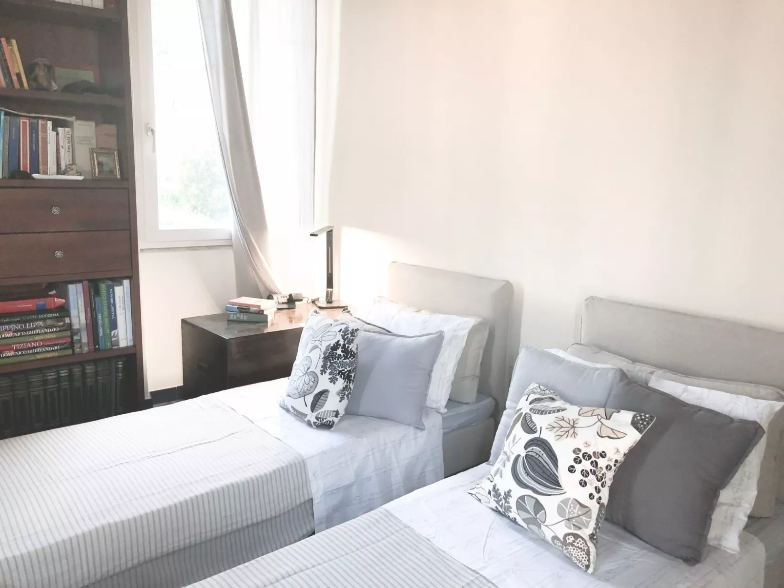 Penthouse mit Garten und privater Terrasse in Villa-Binnen