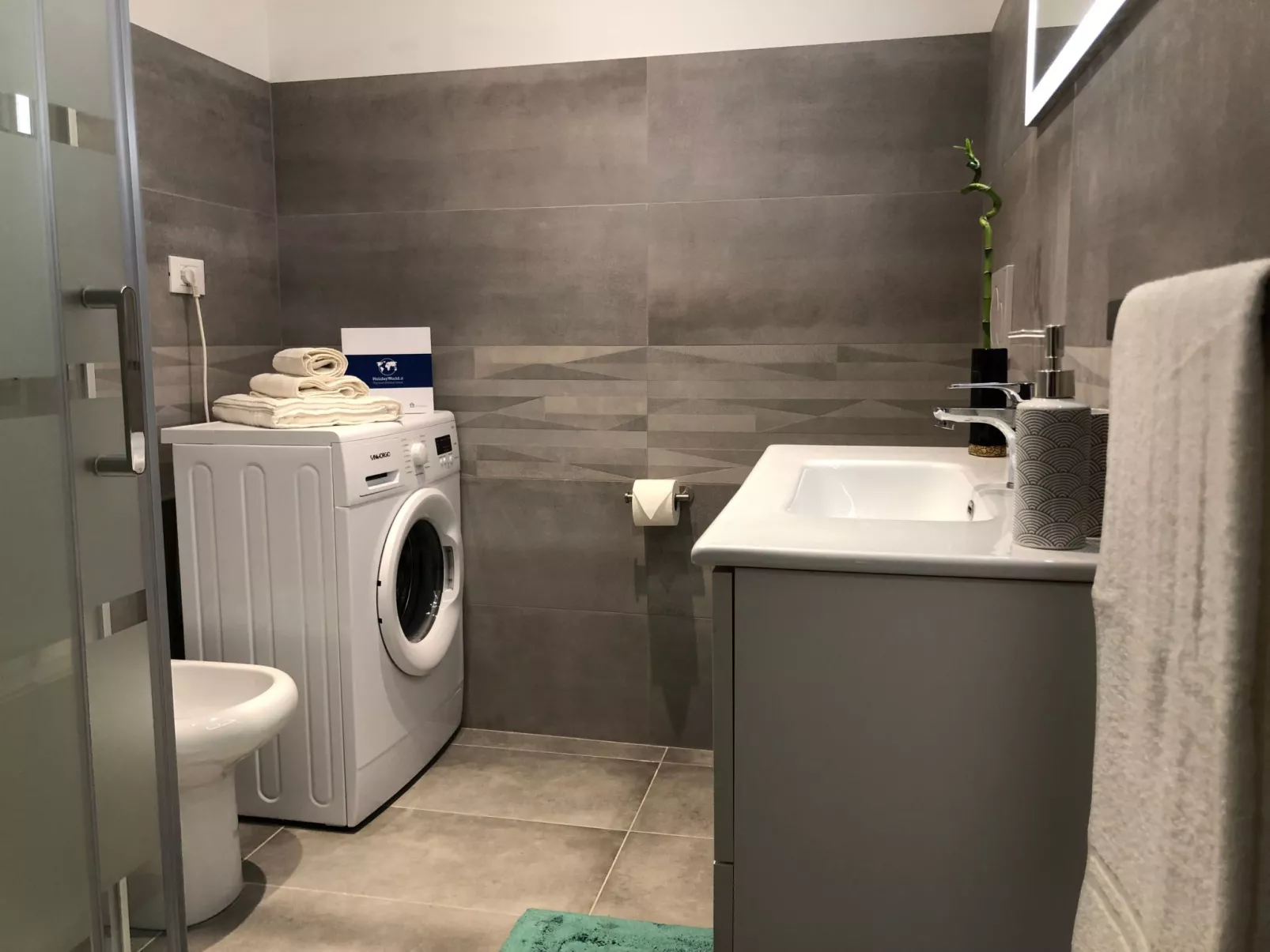 Für 8 Personen ca. 100 m&sup2; in Turin, Piemont (Provinz Turin)-Binnen