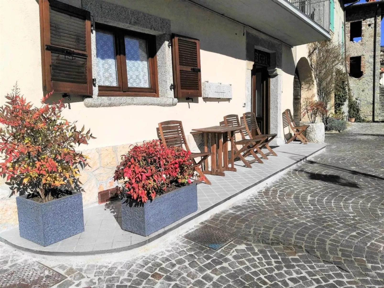 Antica Corte Ginevra-Ap.Lancillotto Gardasee-Image-tags.info