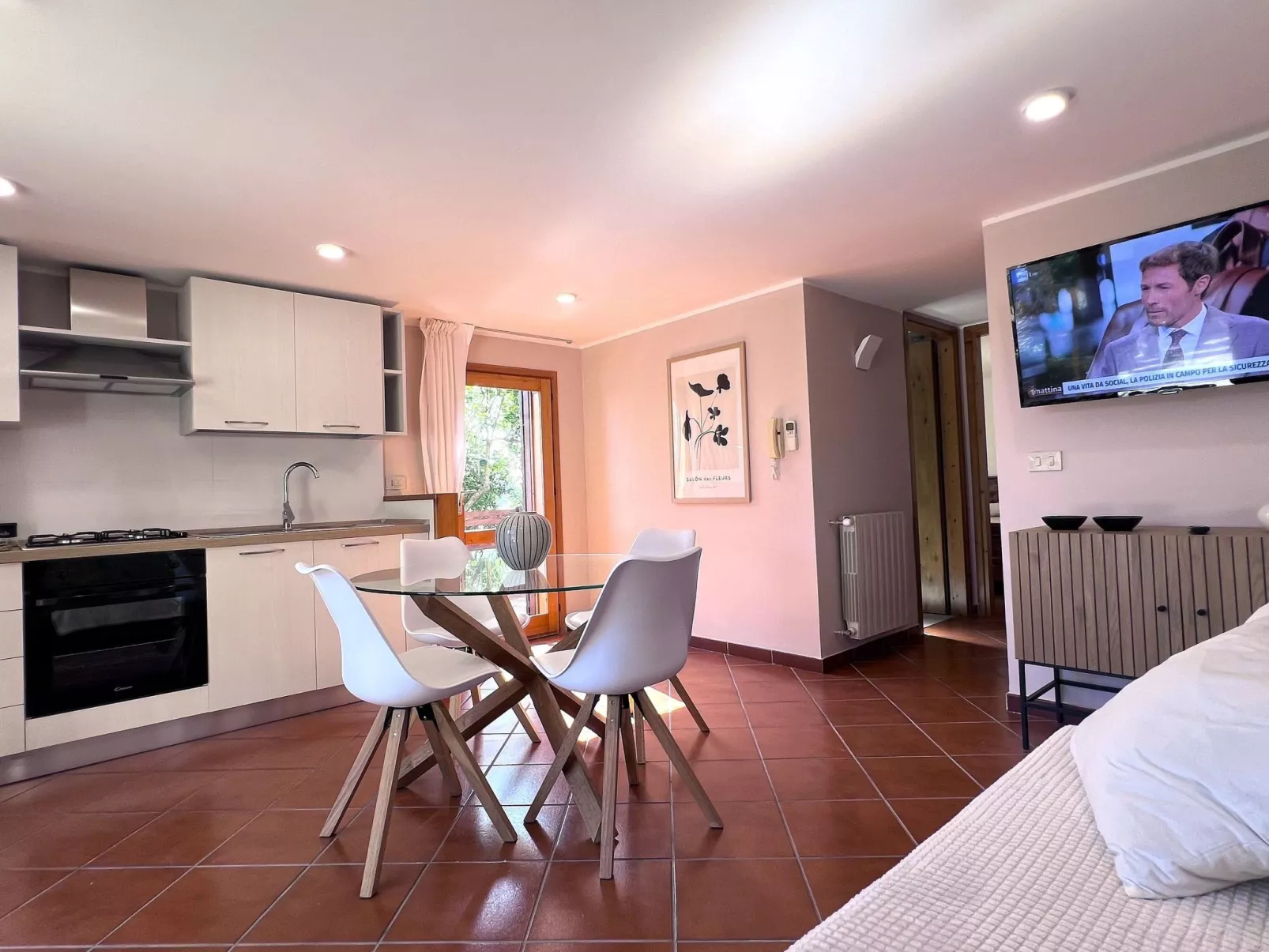 "Edera" mit Pool-Binnen