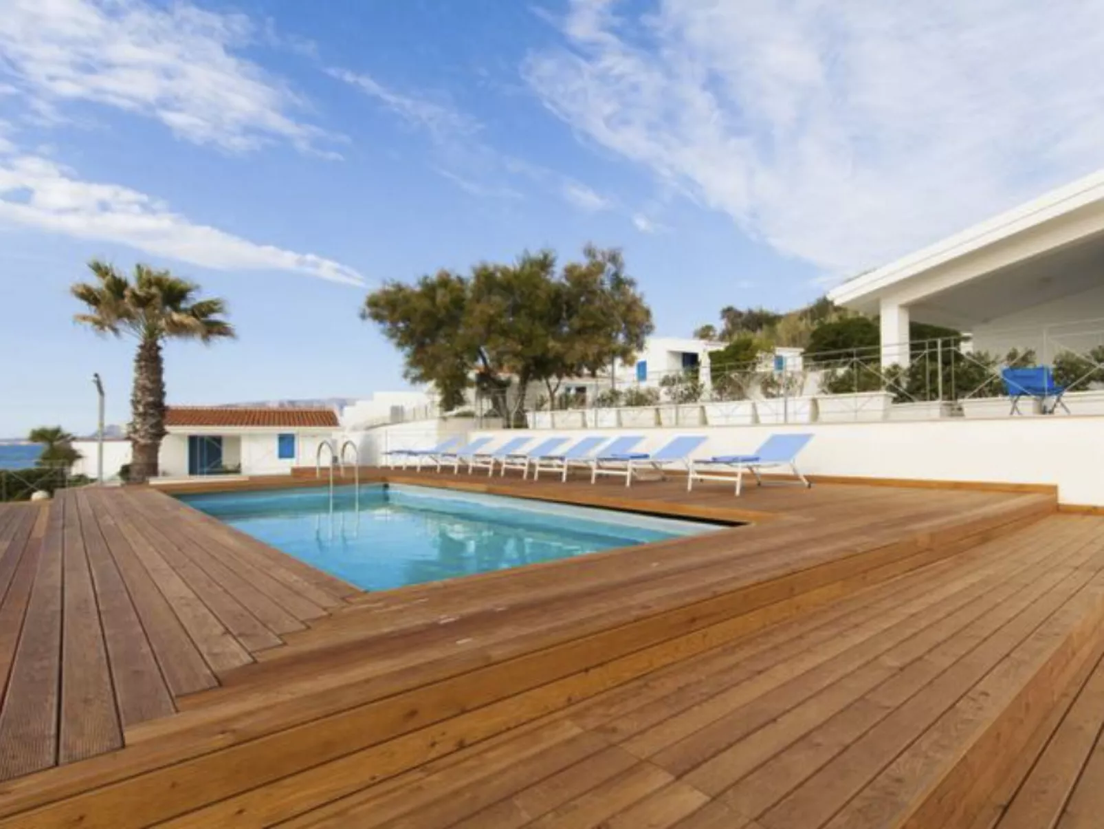 Villa Leucosia Marina Strand Resort-Buiten