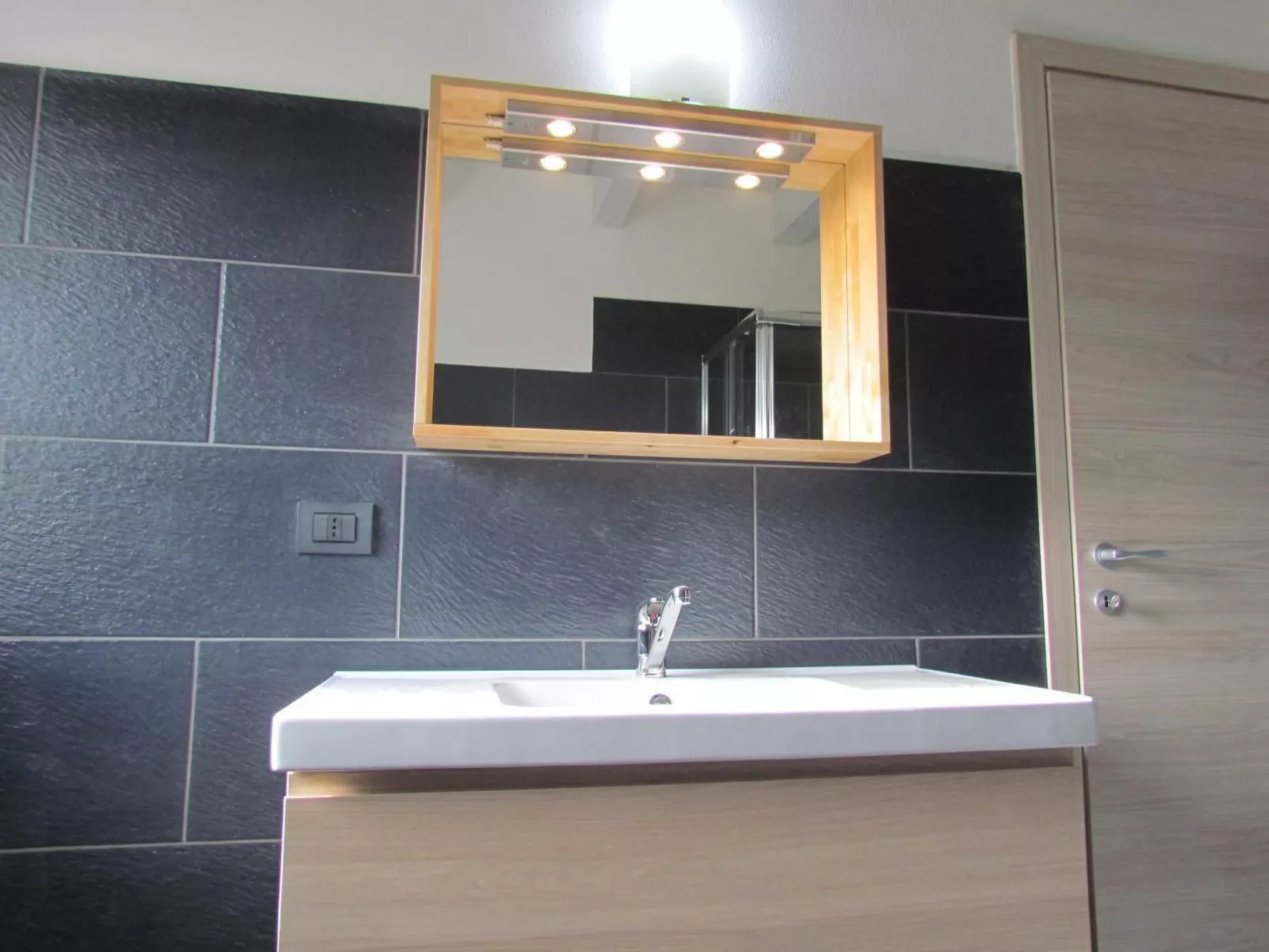 Unterkunft in einer Höhle mit Privatparkplatz-Image-tags.info