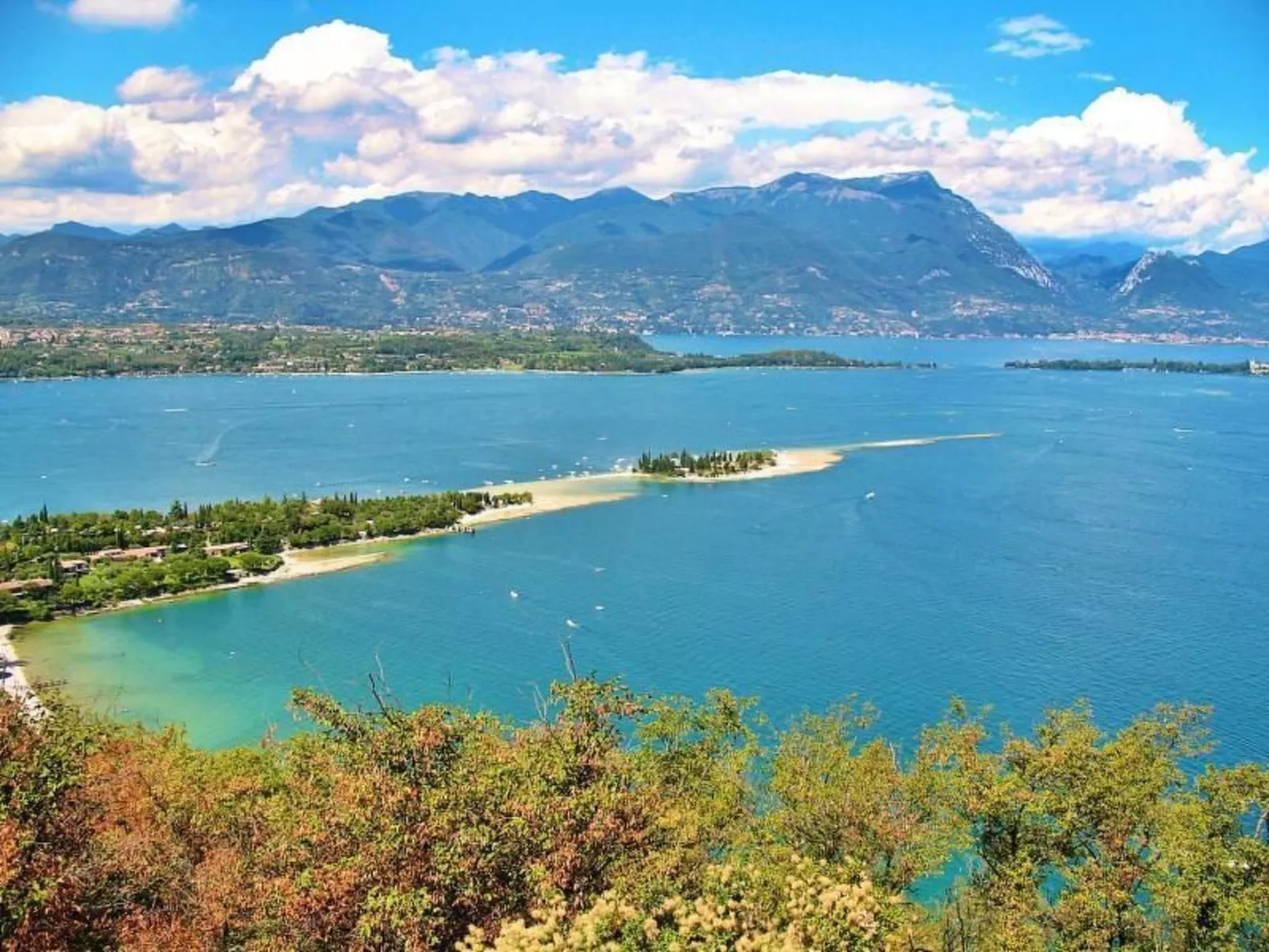 Wohnung in Solarolo mit privatem Parkplatz-Buiten