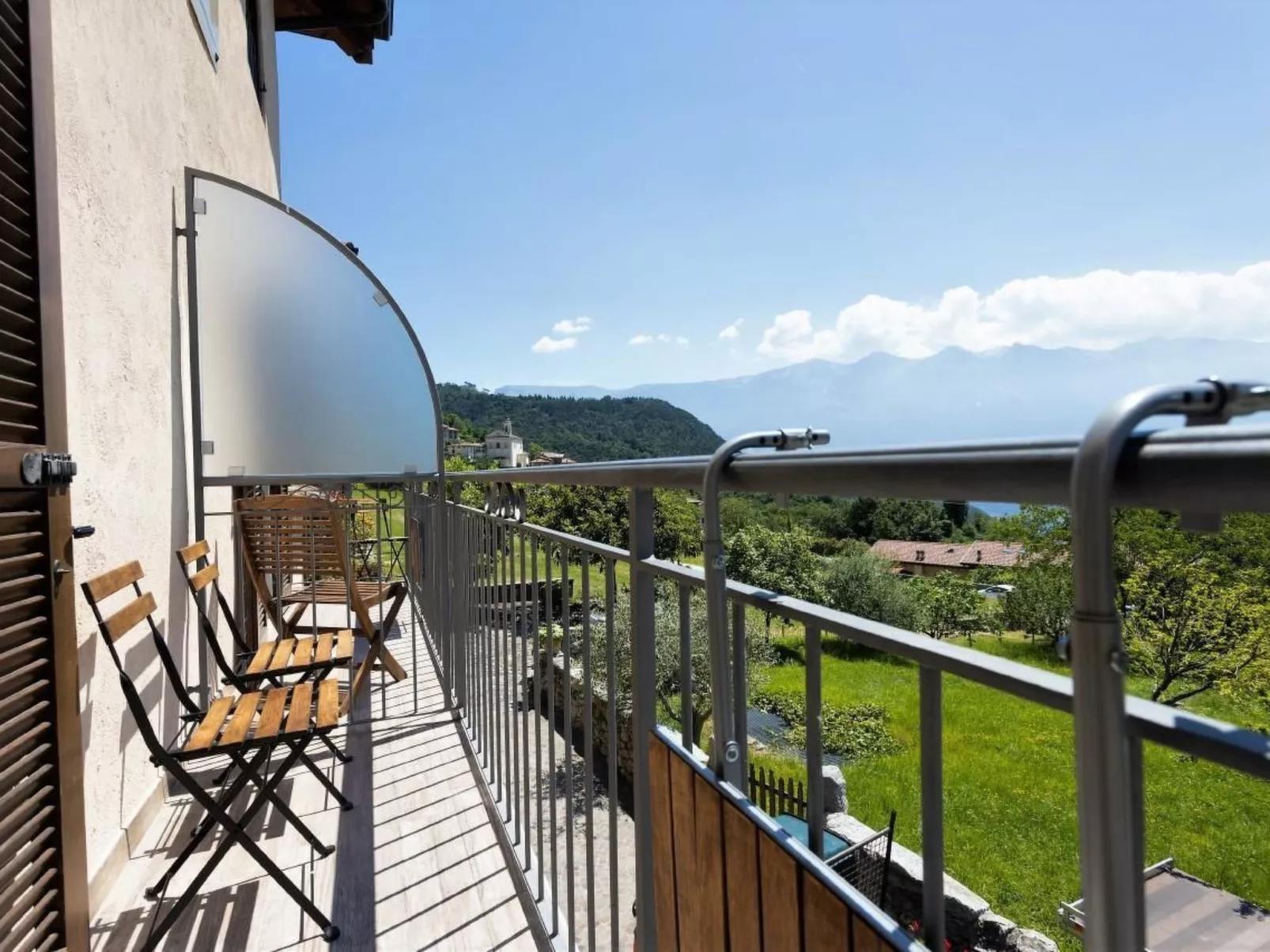 Wohnung 'Genf' mit Blick aufs Wasser-Image-tags.info