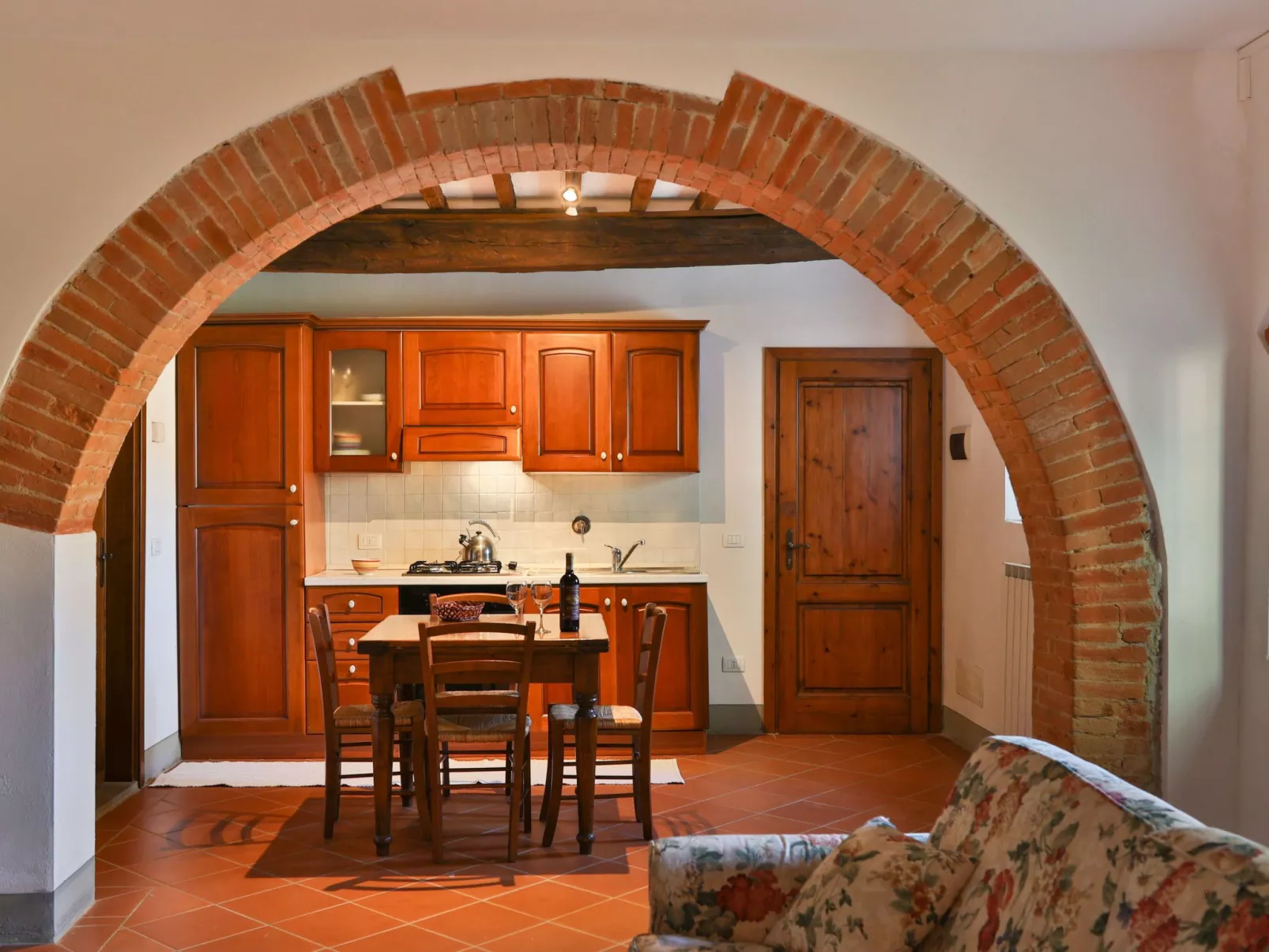 Schönes 1-Zimmer-Apartment-Binnen