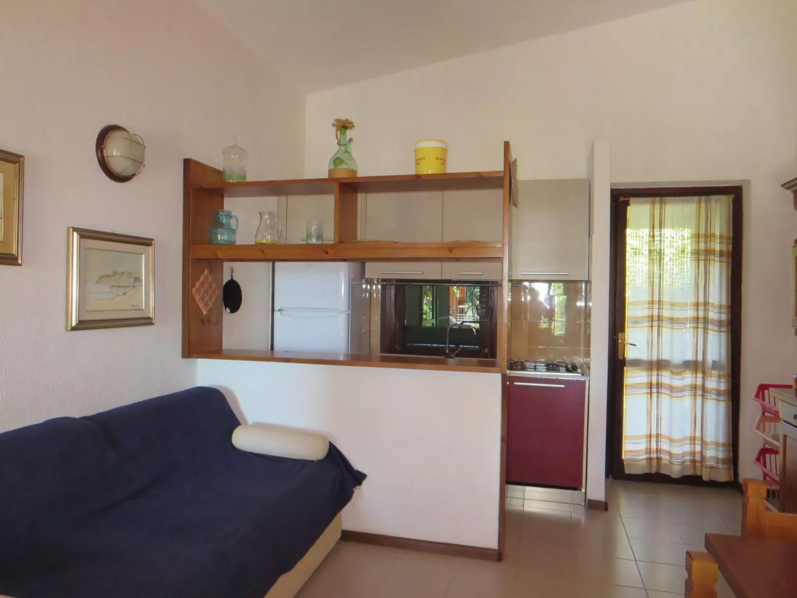 Trilo Mulbery mit großem Garten-Binnen