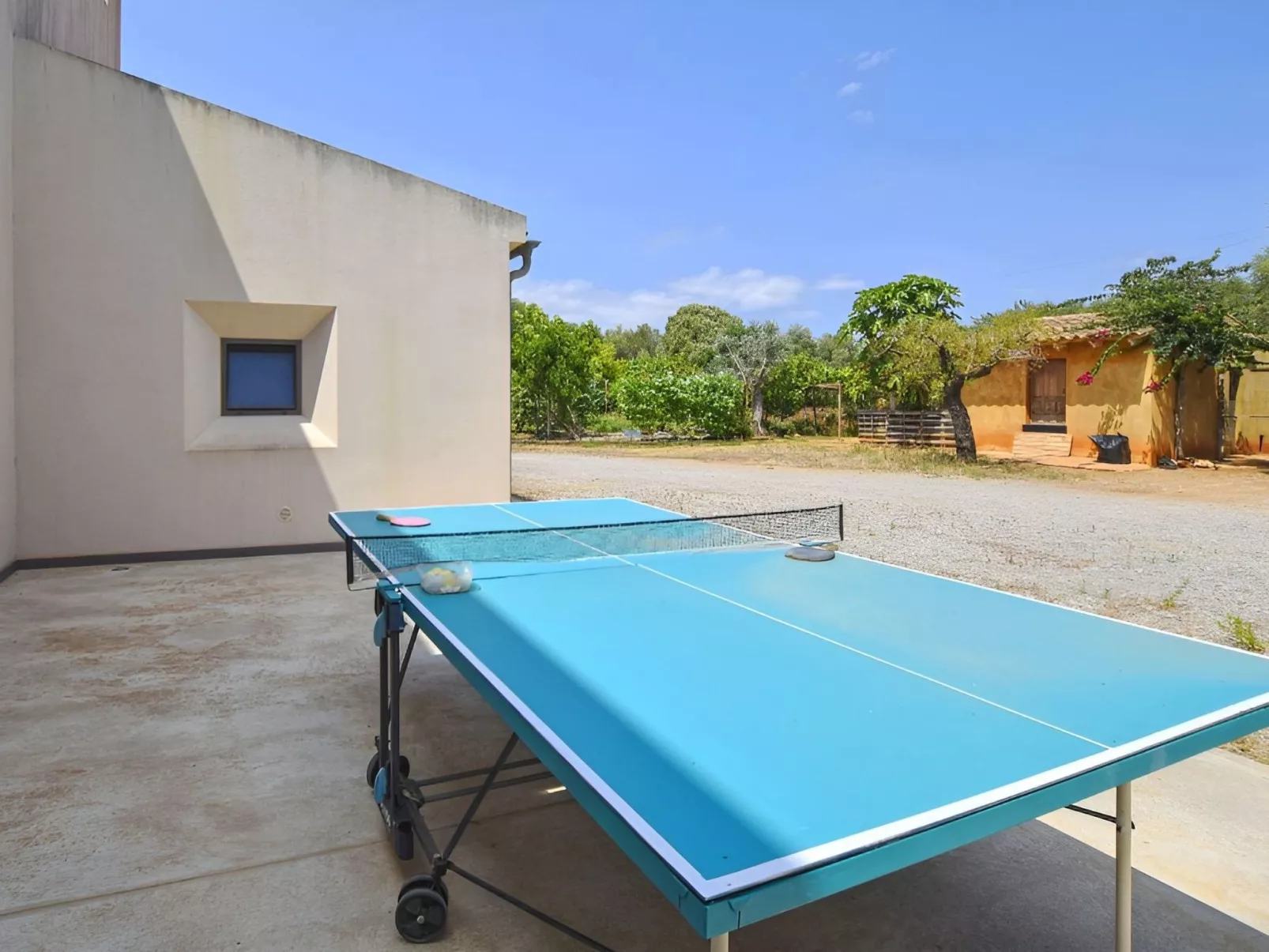 Modernes Haus in Meeresnähe-Image-tags.info