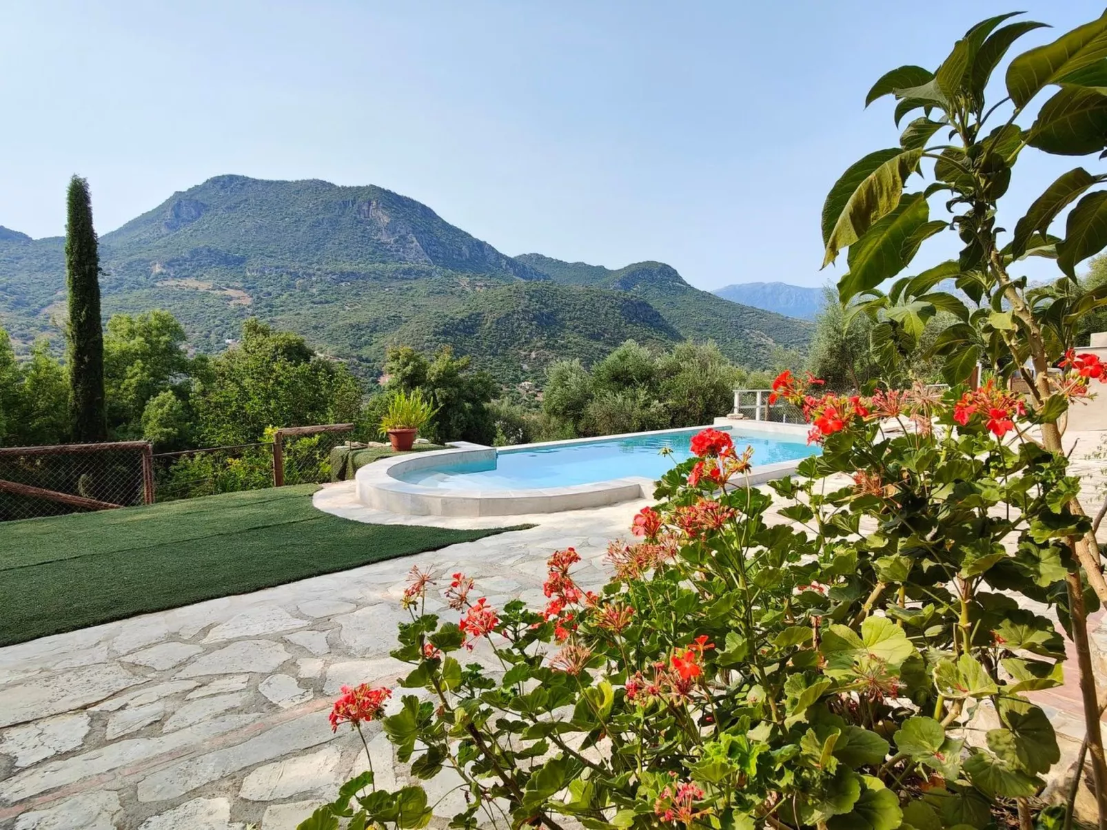 Vivienda Turistica Rural El Acebuchal