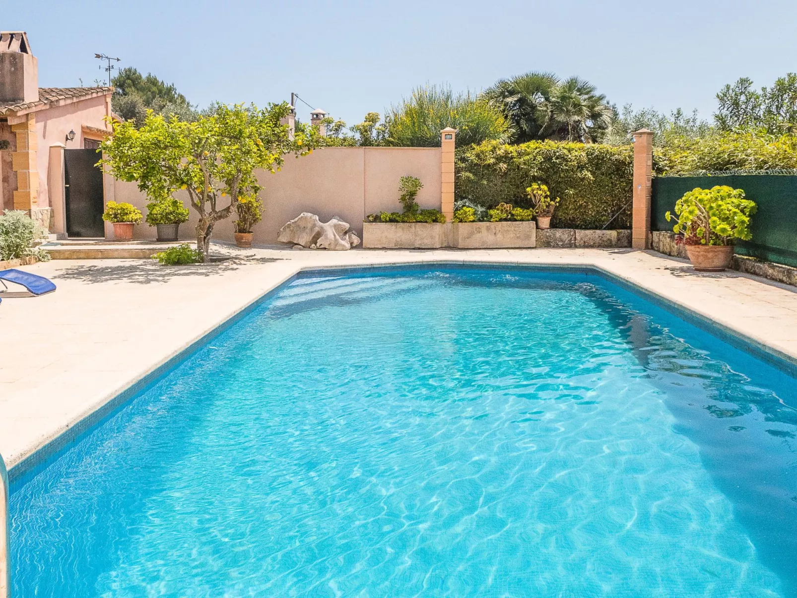 "Pula Viñas" mit Terrasse-Buiten