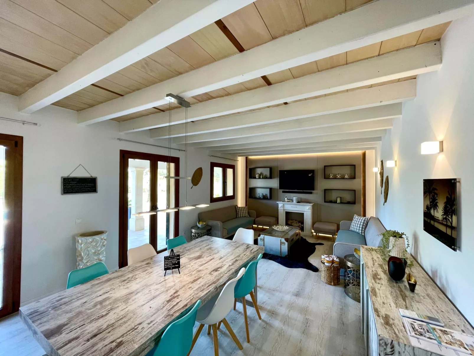 Nettes Ferienhaus in Llucmajor mit Großer Terrasse-Image-tags.info