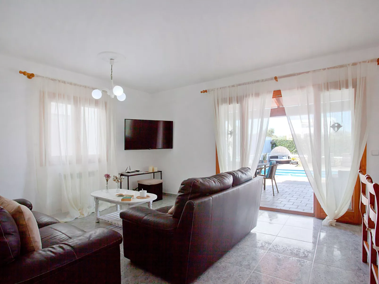 Chalet "Casa Hector" 300m vom Strand und Schwimmbad entfernt-Binnen