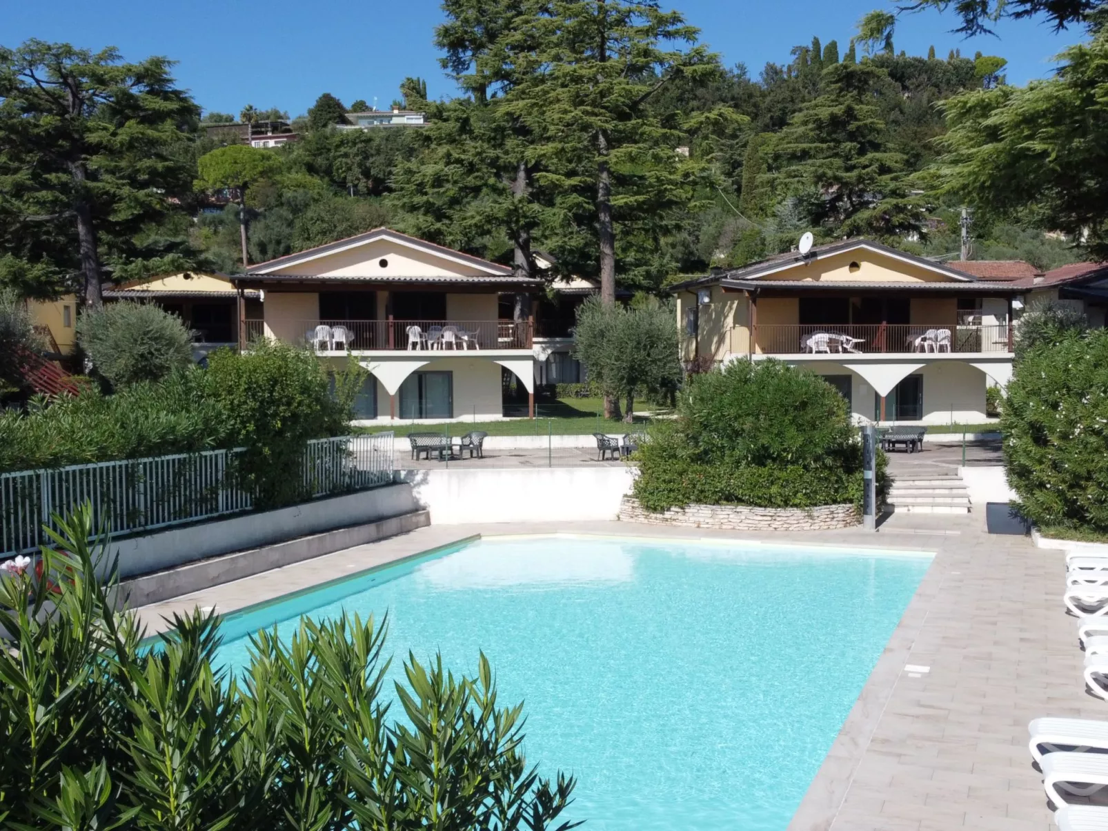 Auf zwei Ebenen-Buiten