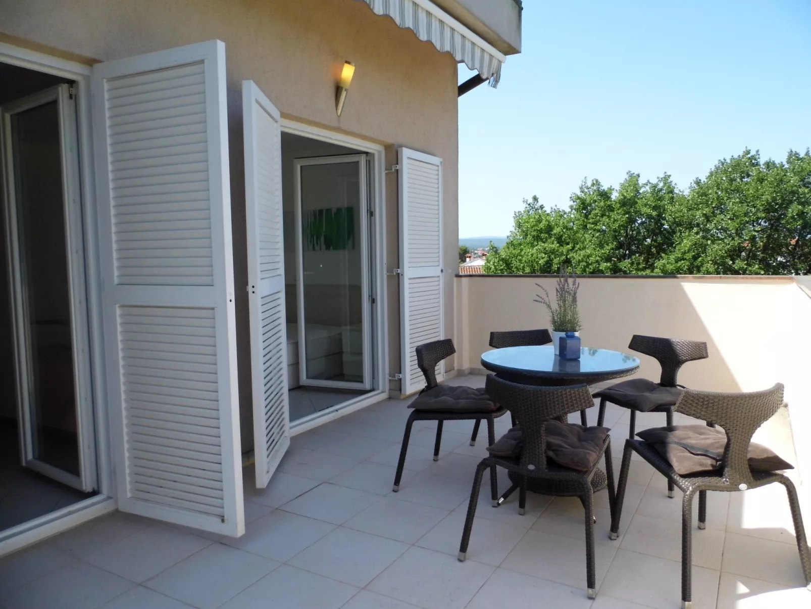 Mit Blick auf das Wasser-Image-tags.info