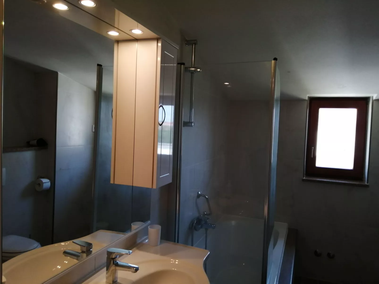 Apartment mit drei Schlafzimmern und Meerblick-Binnen