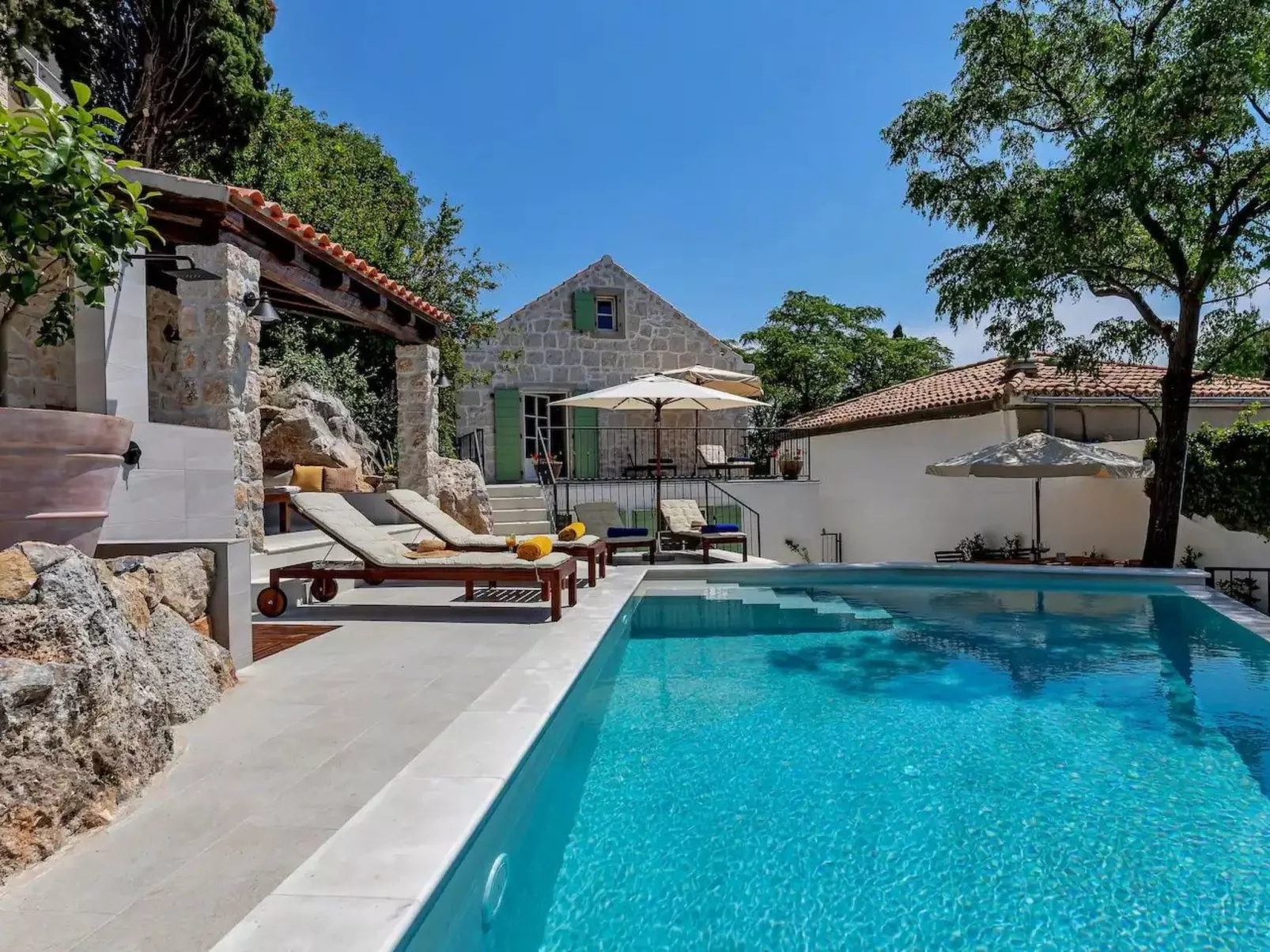Villa Montes - Image-tags.info