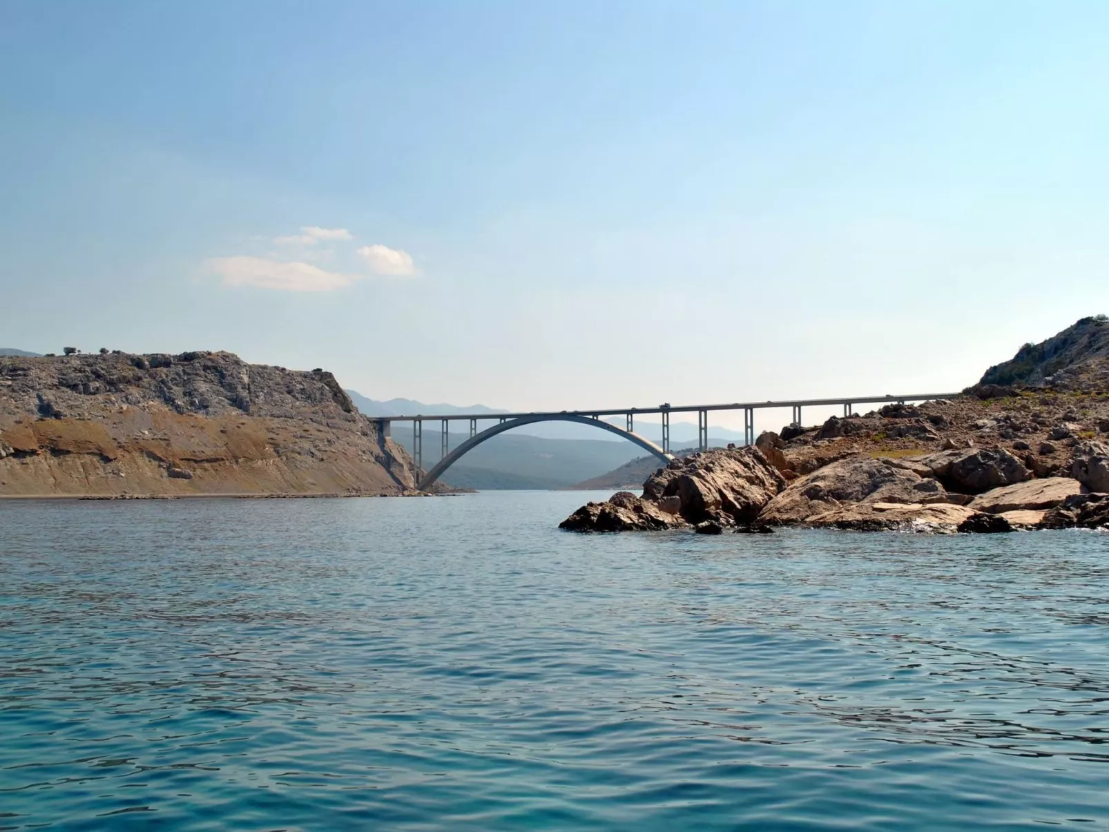 Mit Blick auf das Wasser-Image-tags.info