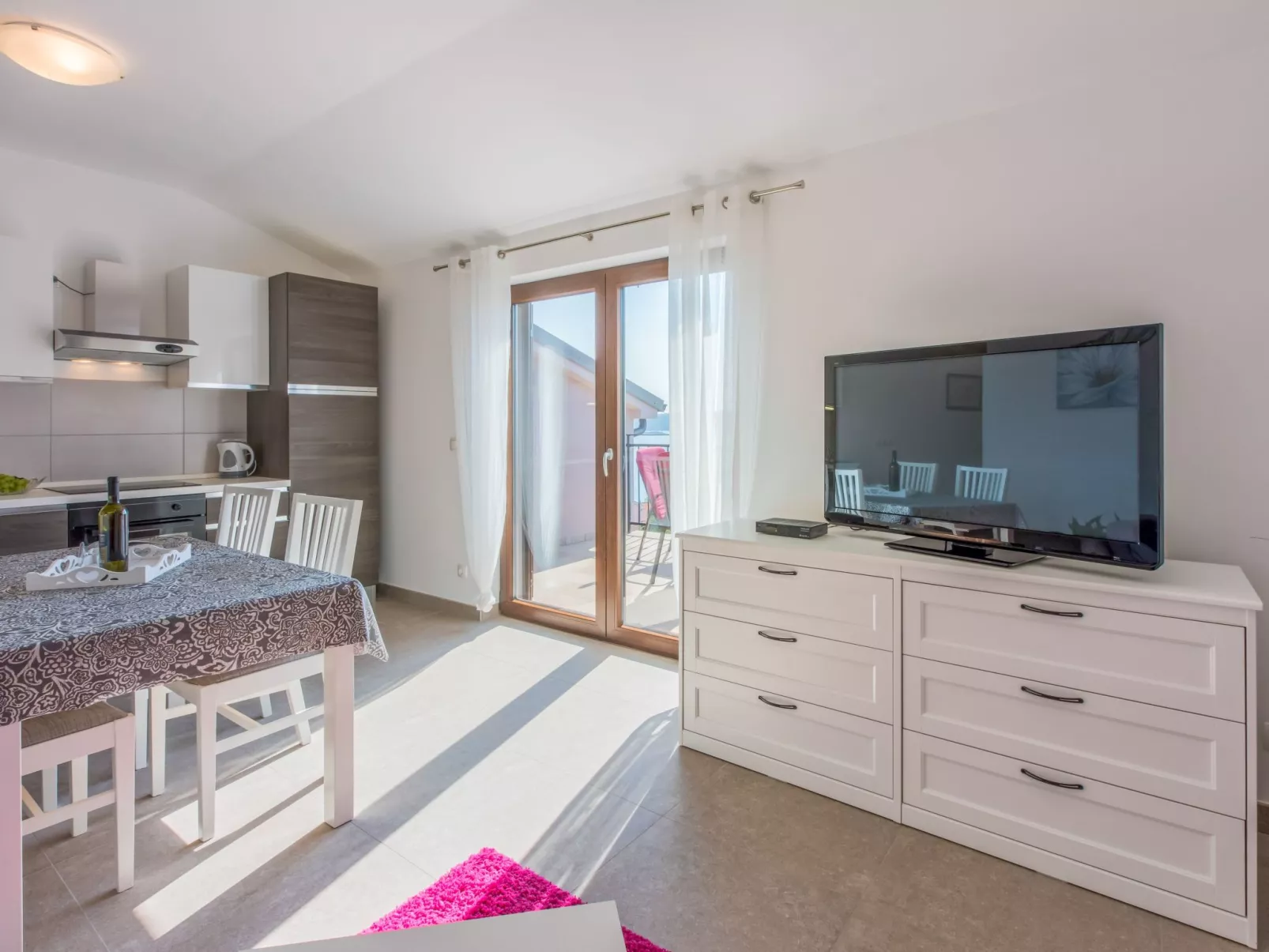 Wohnung mit Panoramablick aufs Meer-Binnen