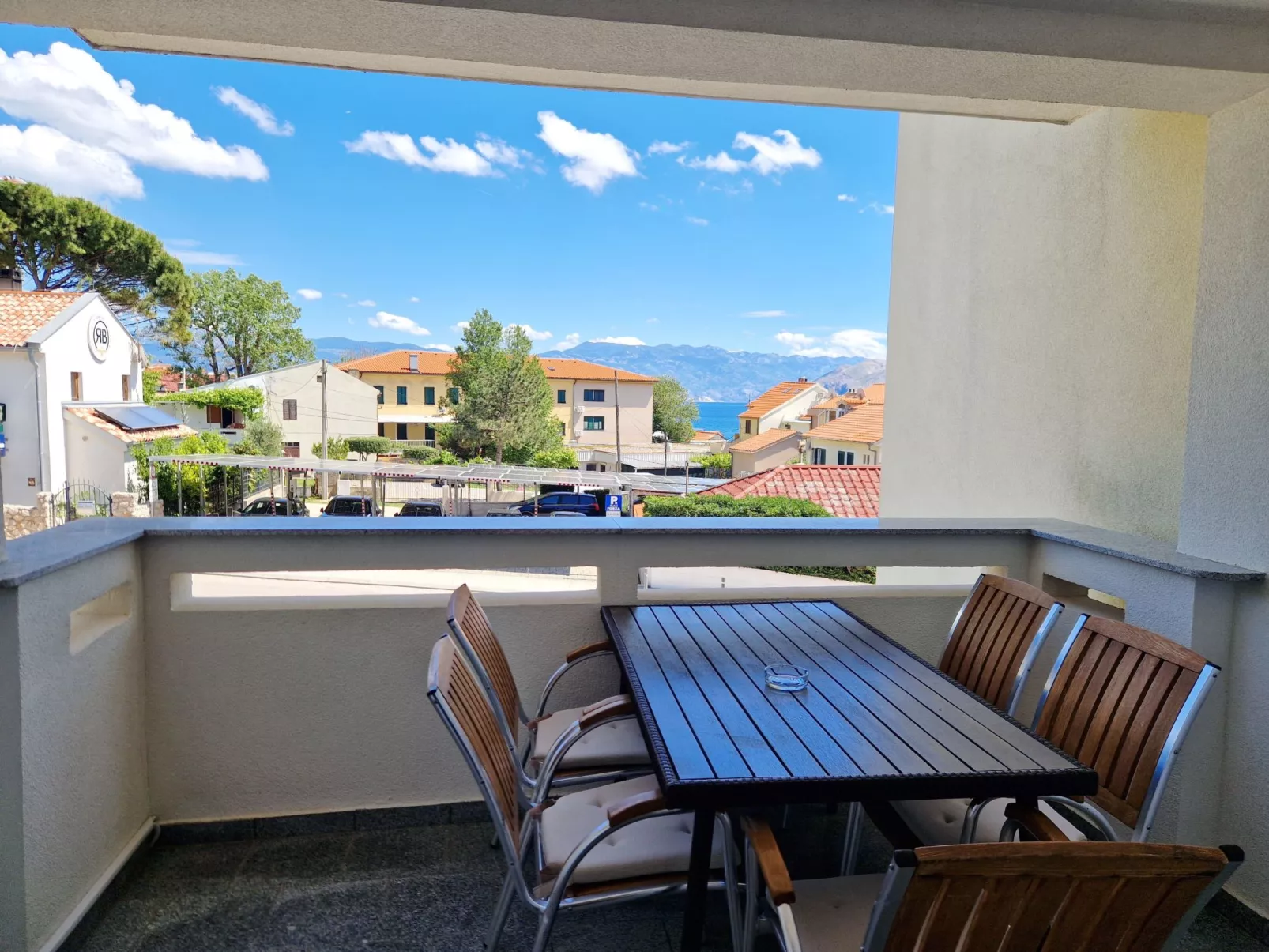 Modern eingerichtete Apartment für 4 Personen ideal für Famillien mit Kinder im-Buiten