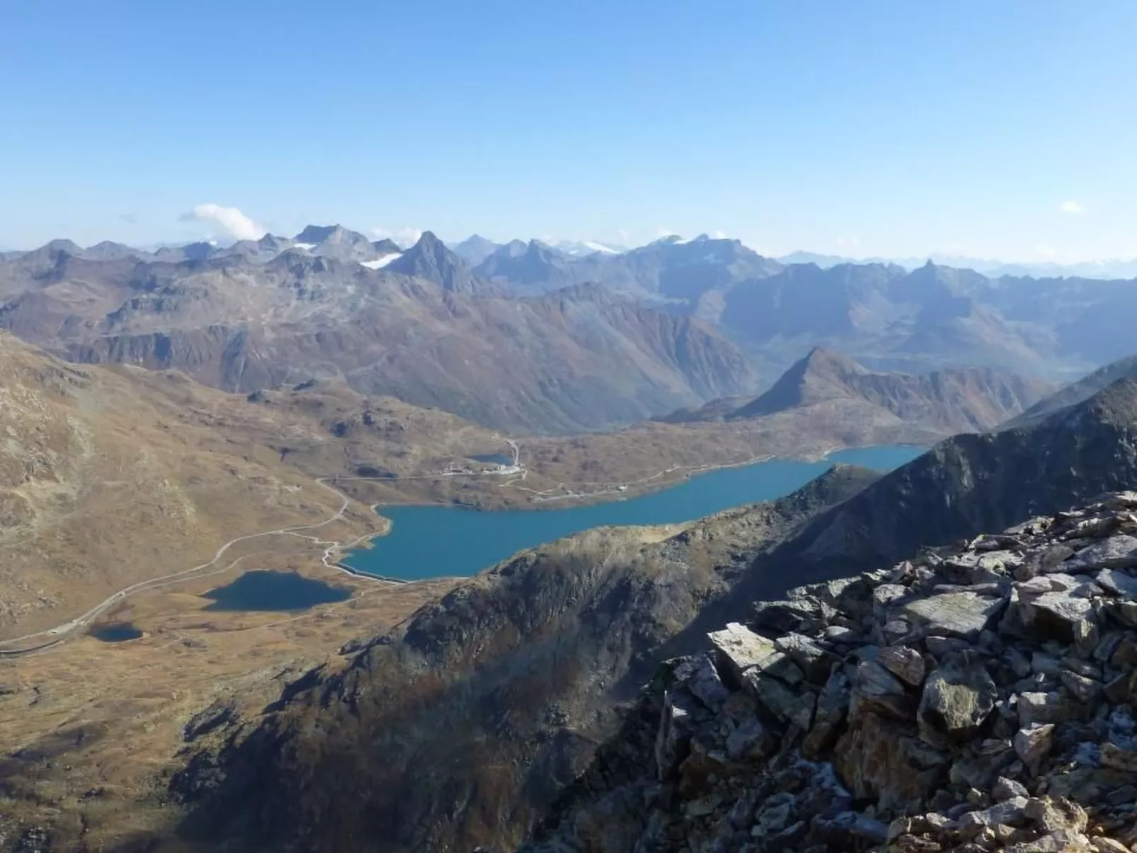 Chesa Azalea 3 klein-Buiten