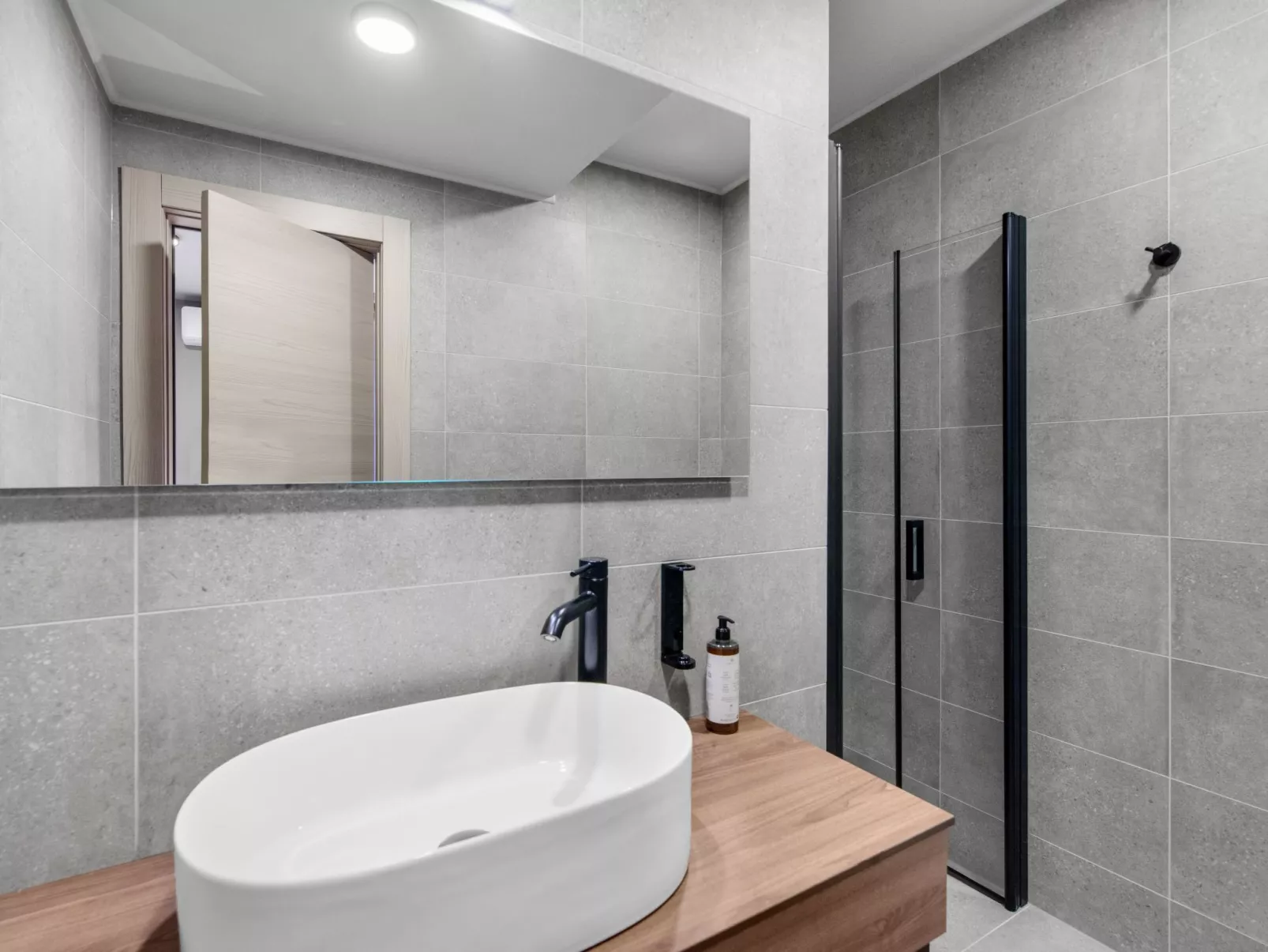 Quercus Village APP 12 mit privatem Pool-Binnen