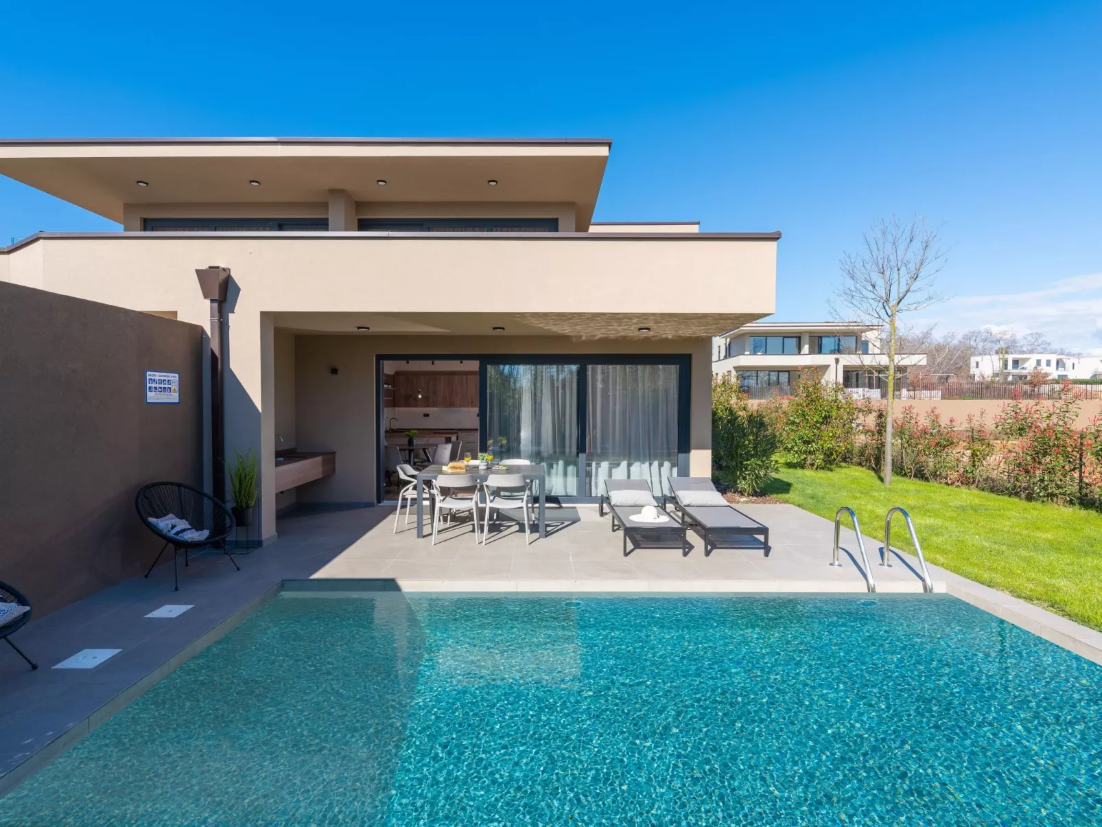 Mit eigenem Garten und Terrasse