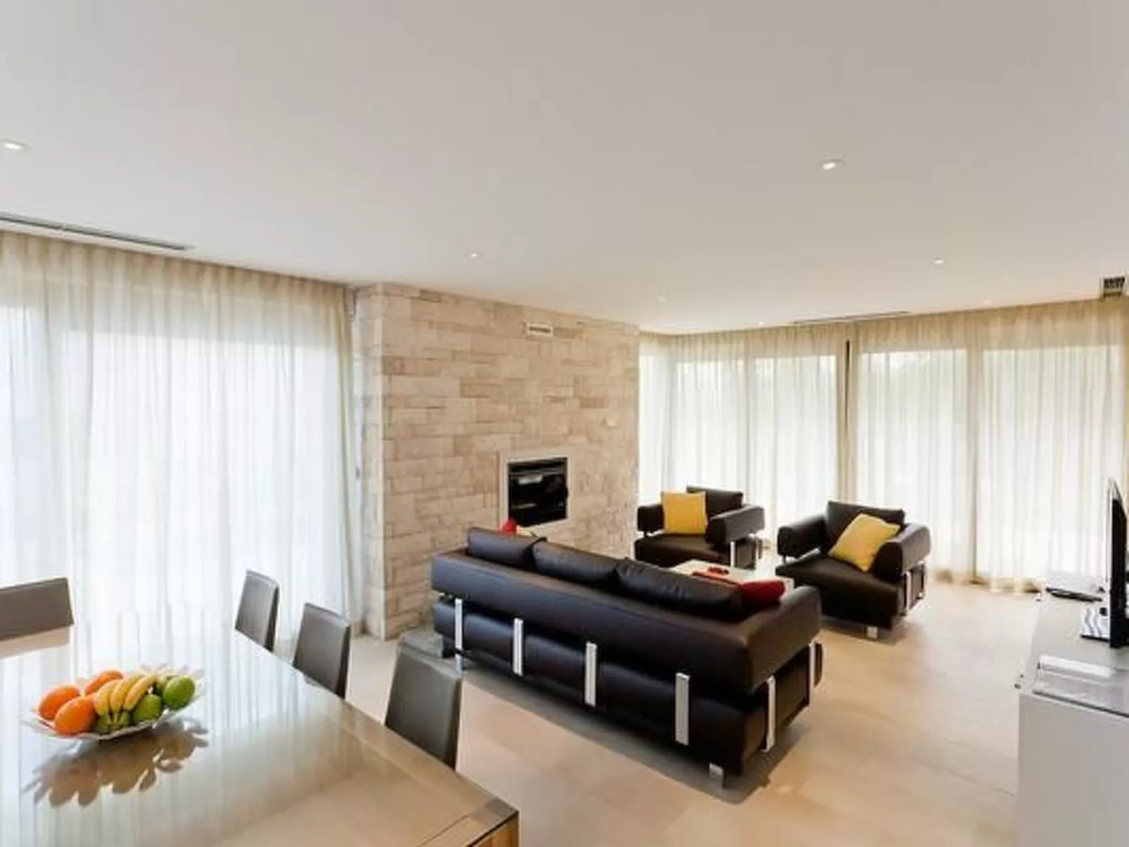 Designvilla mit Dachterrasse und Panoramablick-Binnen