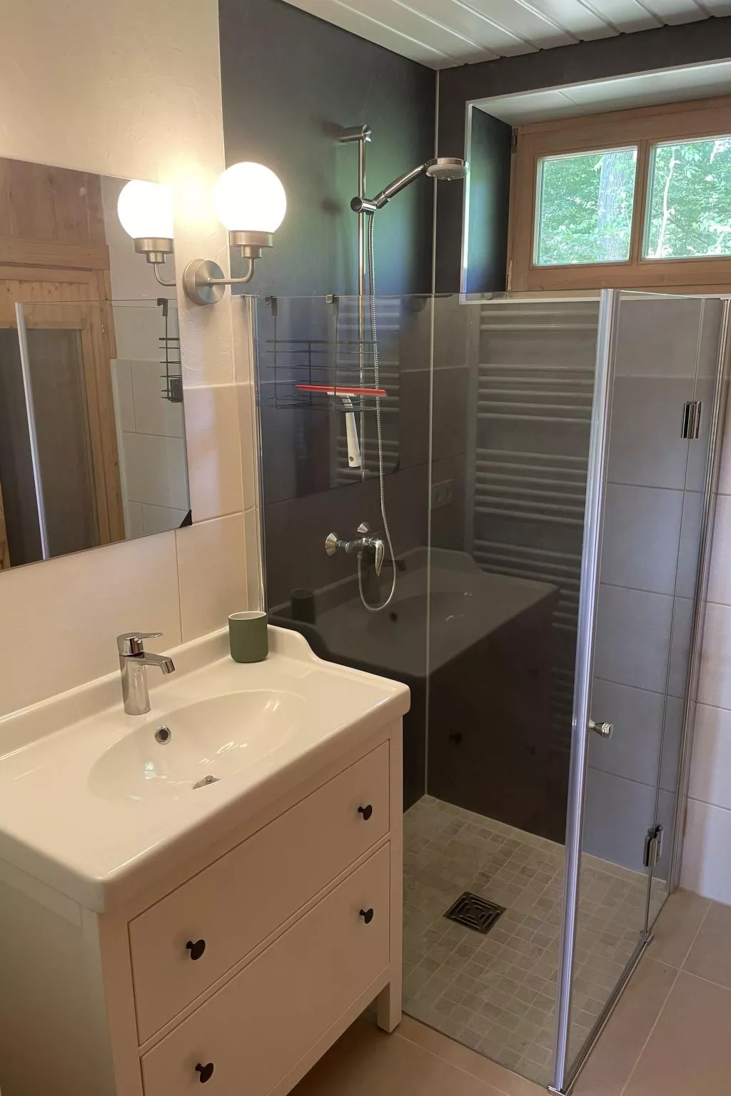 Im Fachwerkstil mit Sauna und Garten - Binnen