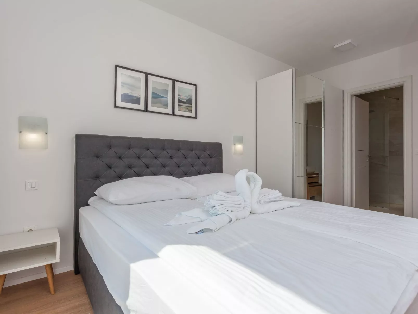 Wunderschöne Ferienvilla Lomari-Binnen