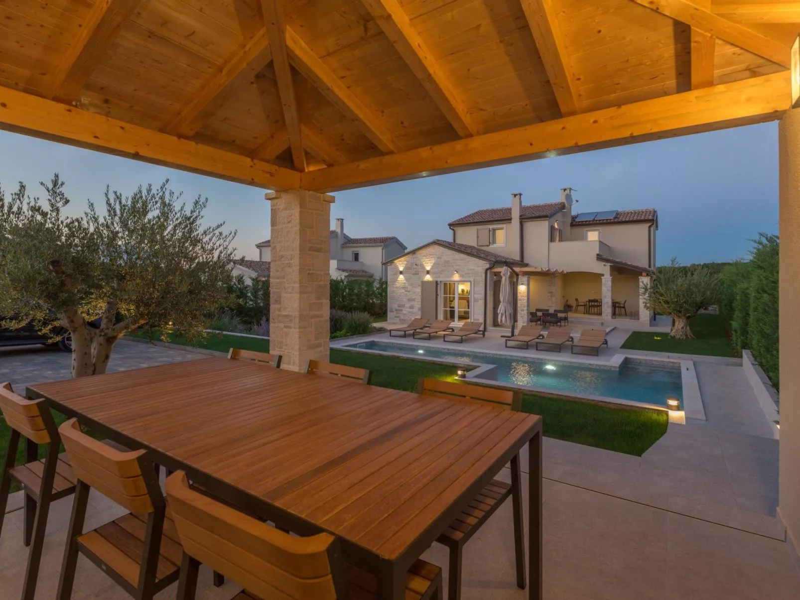 Schönes Haus in Tar mit privatem Pool-Buiten