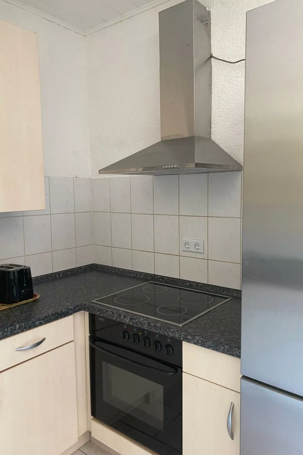 Appartement mit Balkon-Image-tags.info