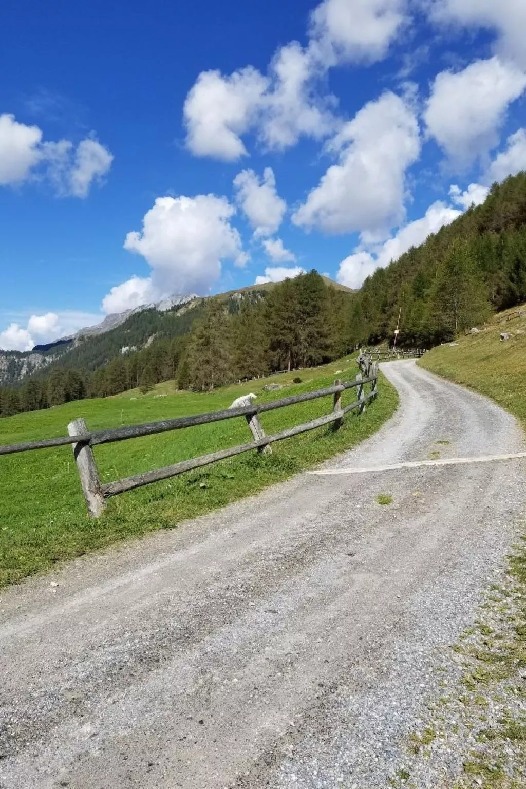 Haus Lü D'aint-Buiten