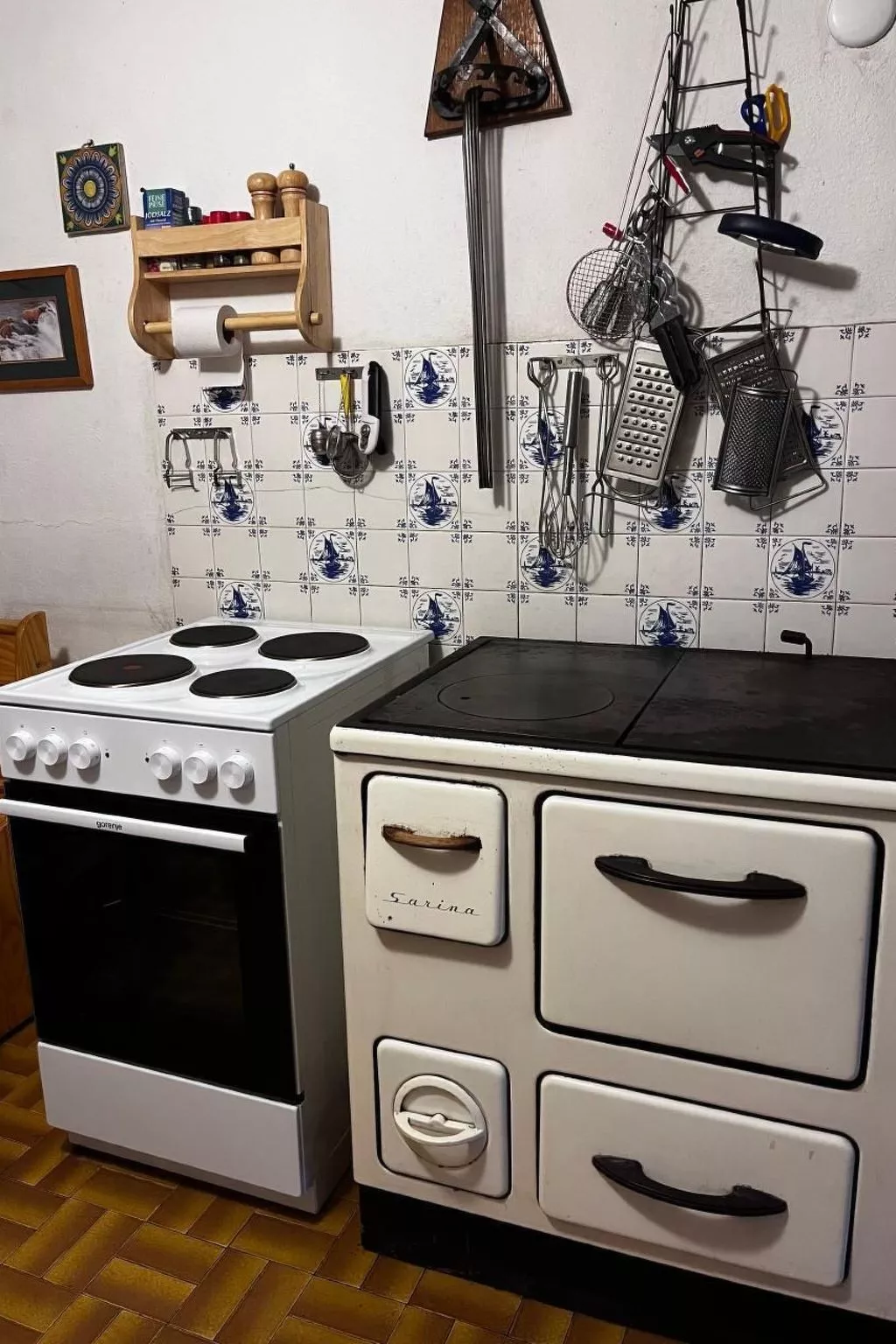 In Borgonovo-Image-tags.info