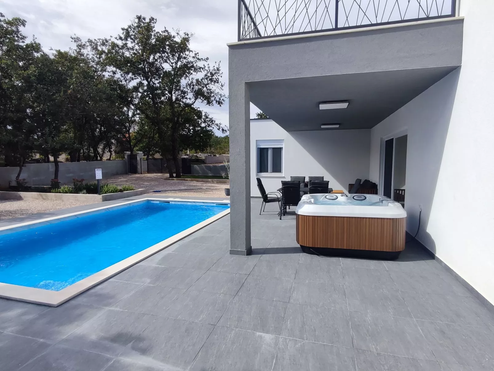 Villa Tempest in der Nähe von Zadar-Buiten