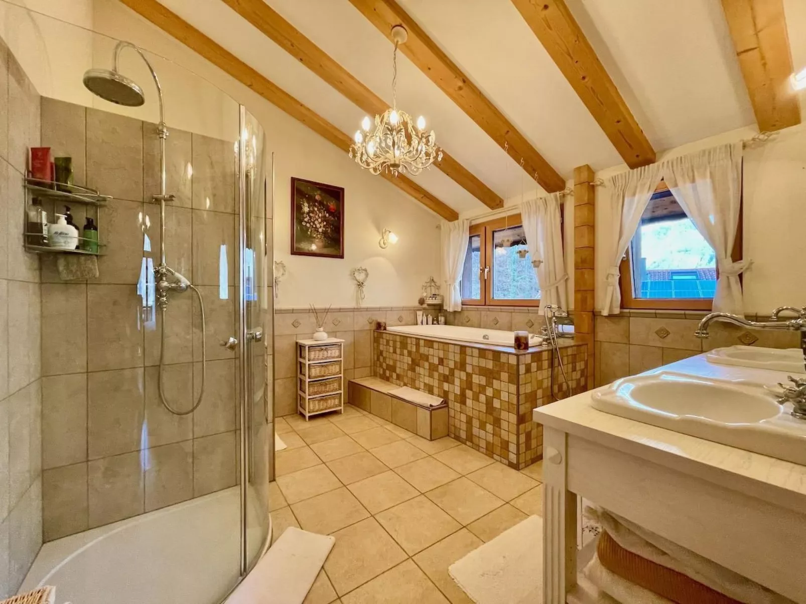 Luxuriöses Chalet - Walensee - Schwimmbad - Sauna-Binnen