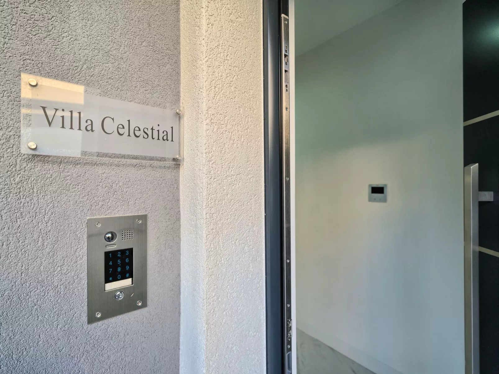 Villa Celestial-Buiten