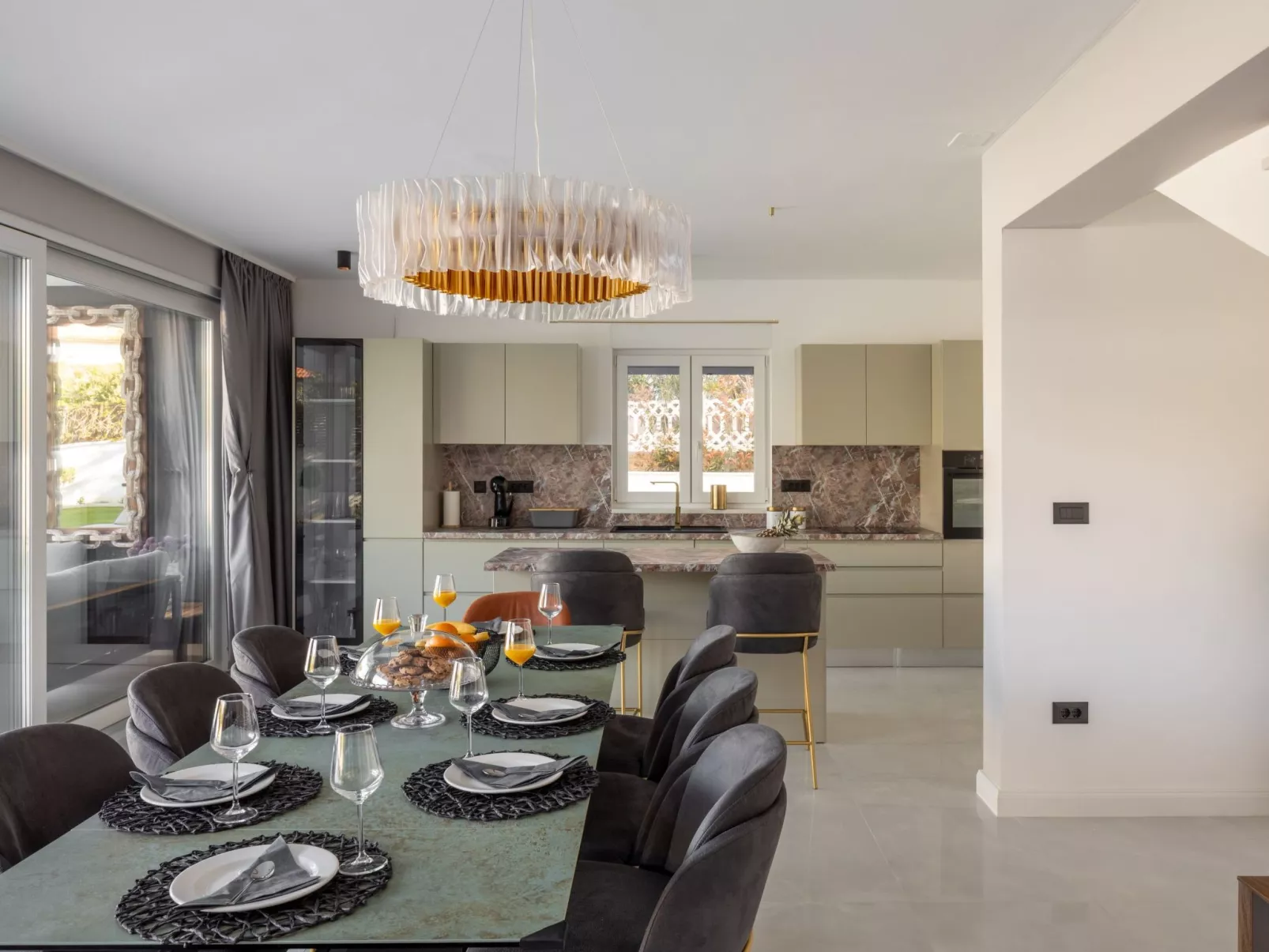 Villa Lumino-Image-tags.info