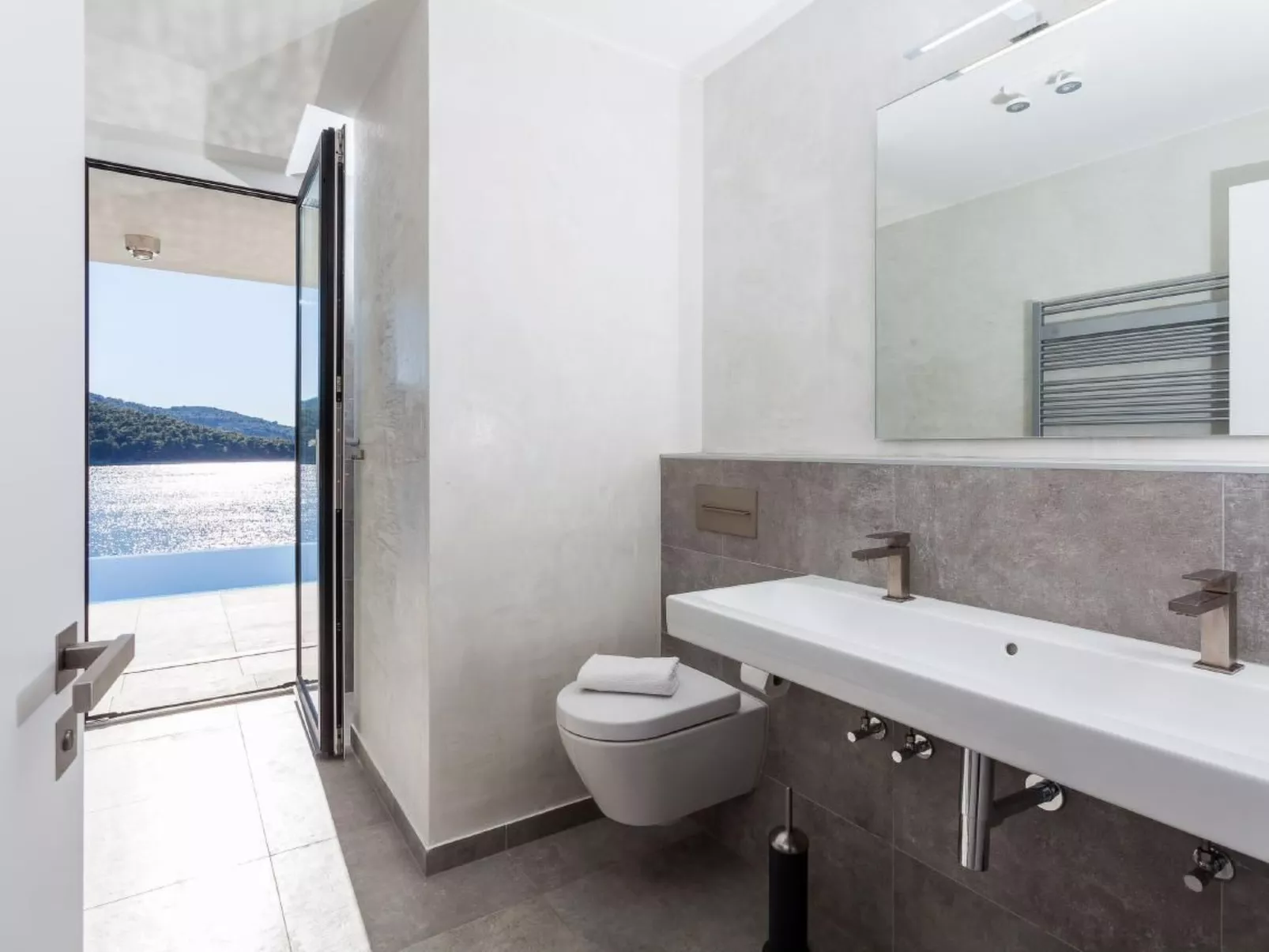 Villa Style and Sea-Binnen