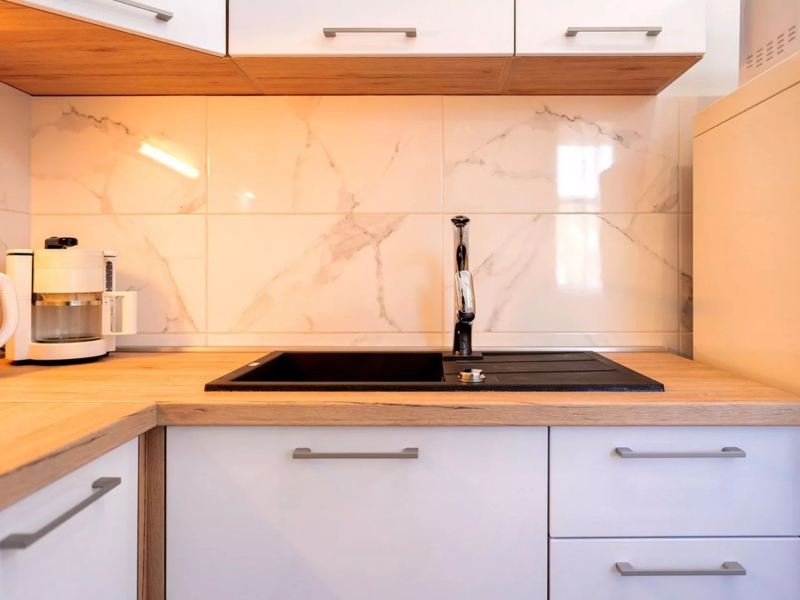 Villa "Sunshine" mit Garten, Grill und Terrasse-Binnen