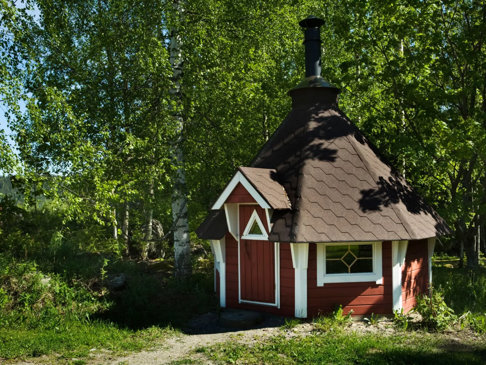 Anwesen mit eigenem Garten und Grill-Buiten
