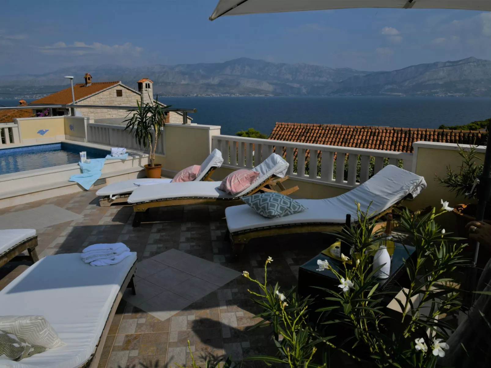 Ferienvilla in ruhiger Lage mit Pool-Binnen