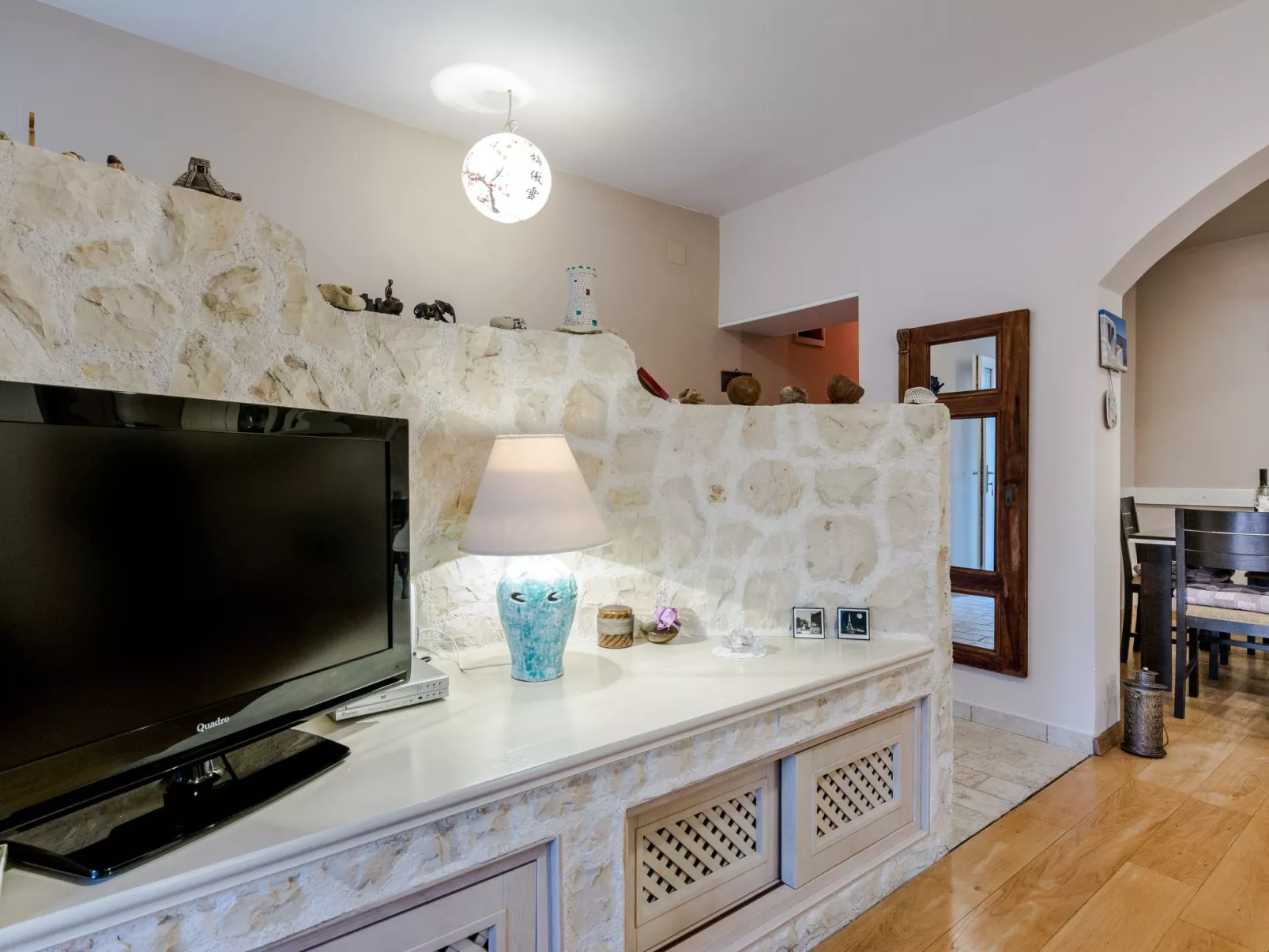 "Jeger" mit Terrasse-Binnen