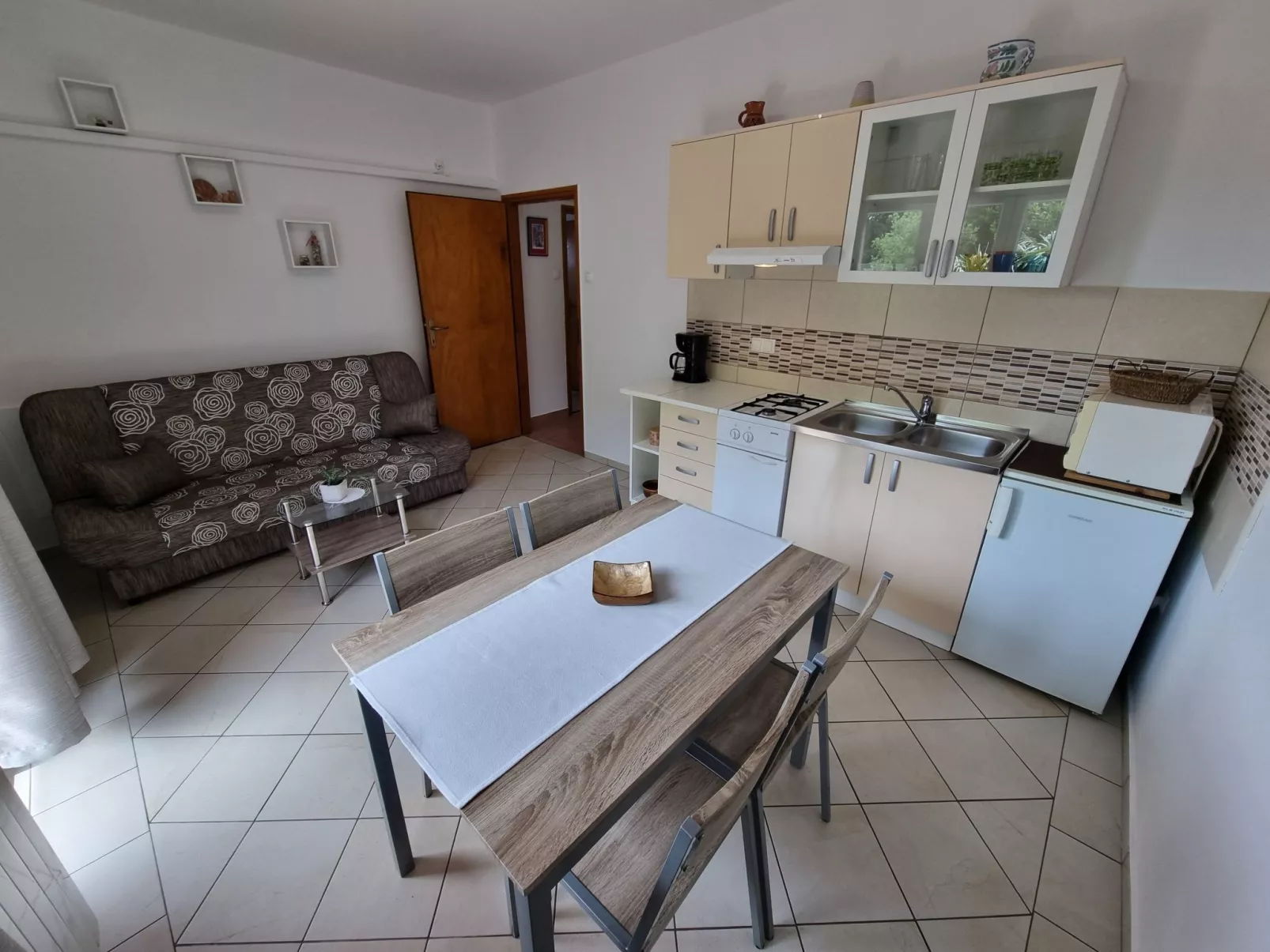 Wohnung für 3 Personen, mit Balkon und Meerblick-Binnen