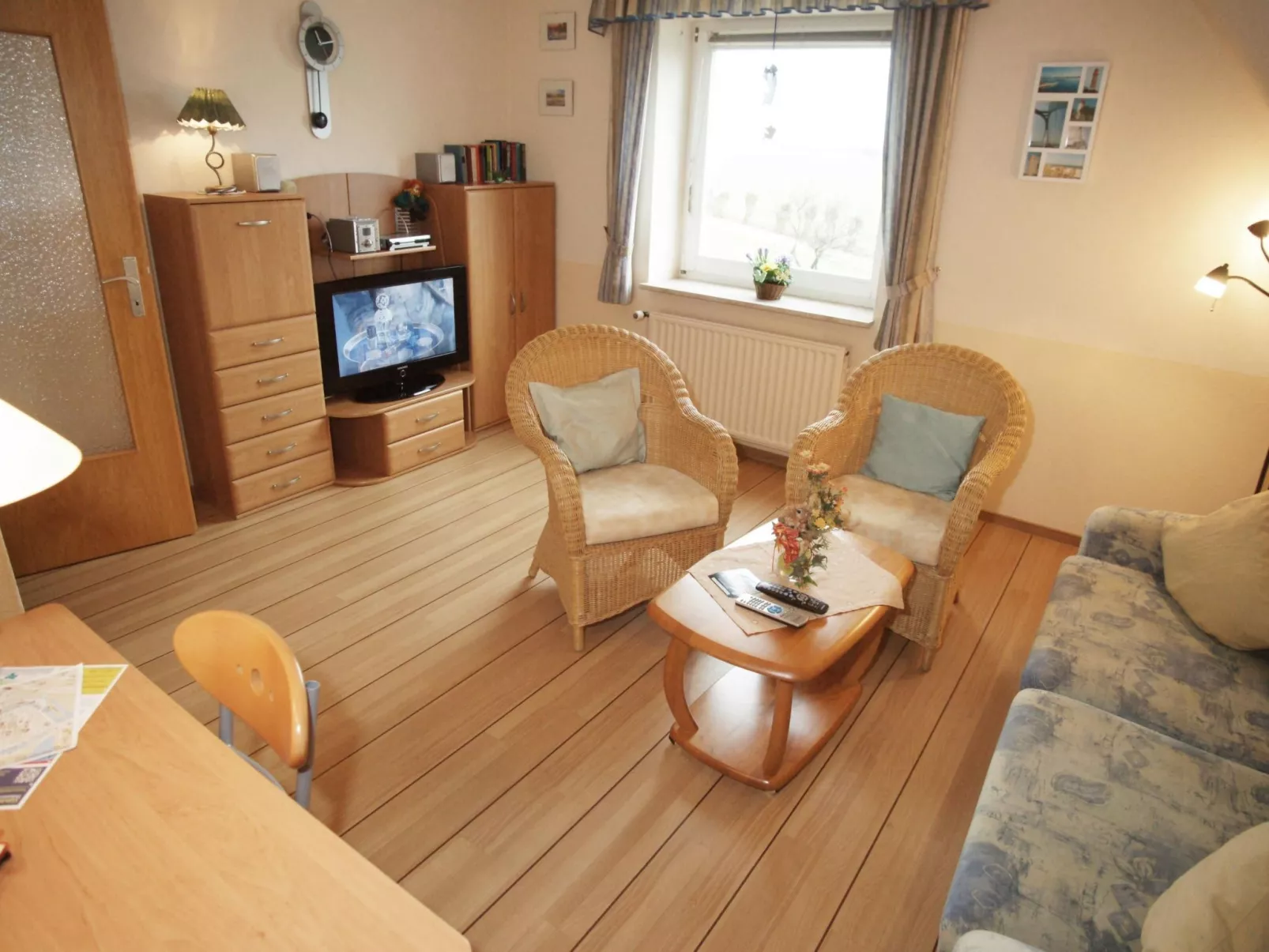 Wohnung in Neue Tiefe mit Terrasse, Garten und Grill-Binnen