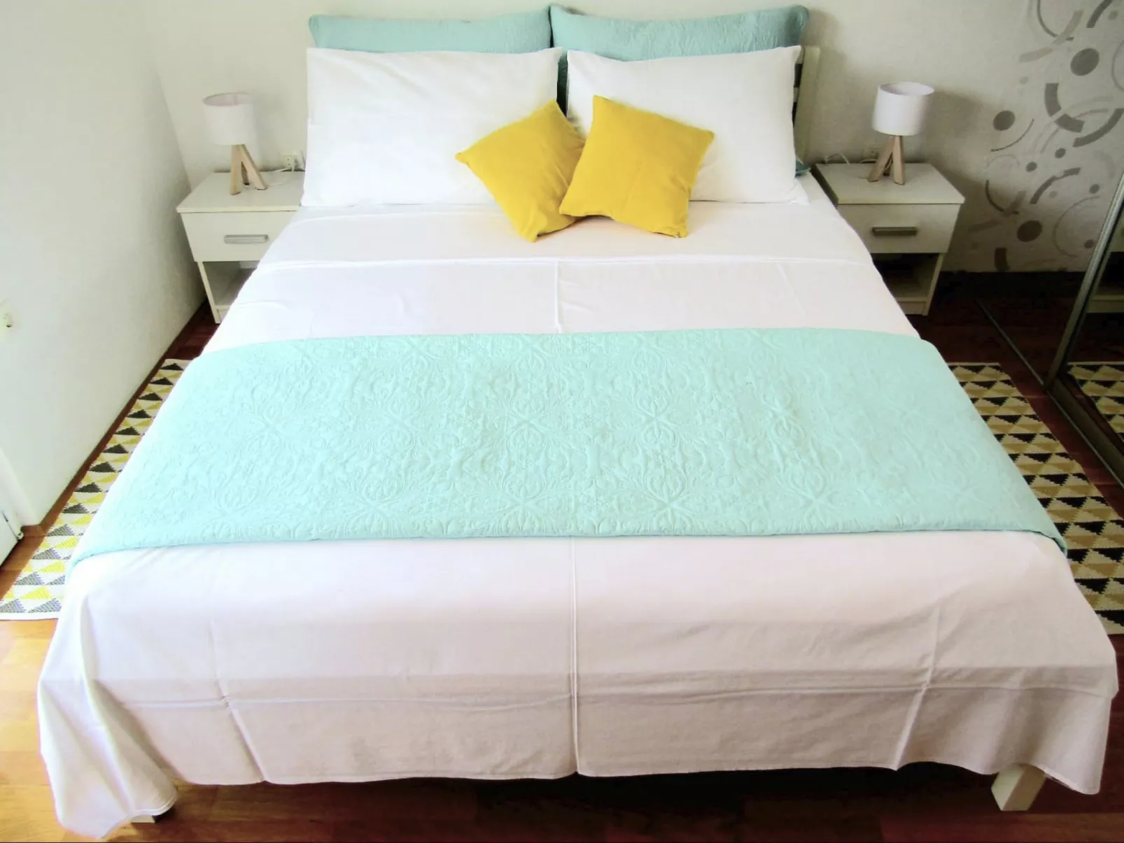 "Split Area Apartment"-Binnen