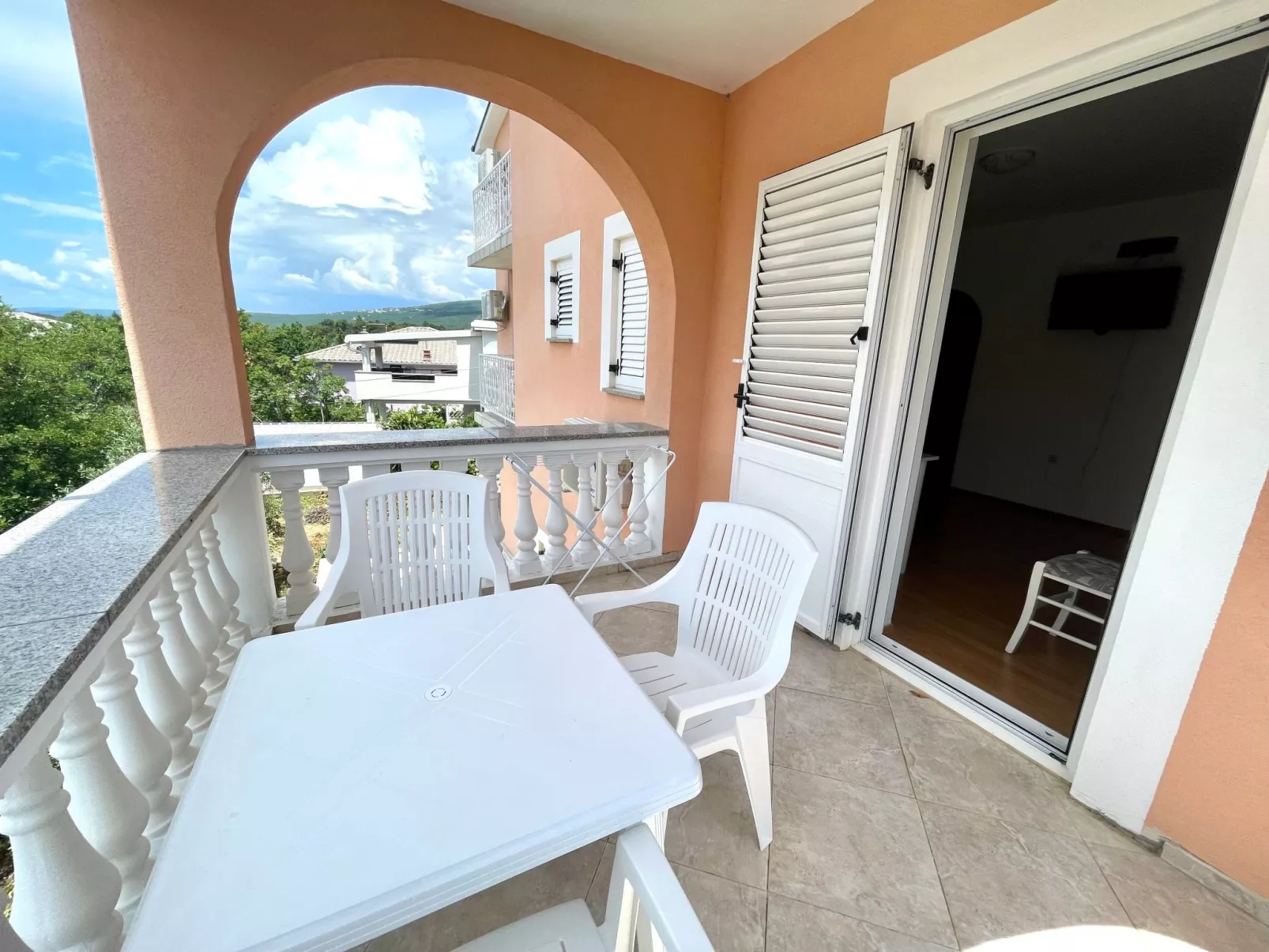 Wohnung Julie 7-Buiten